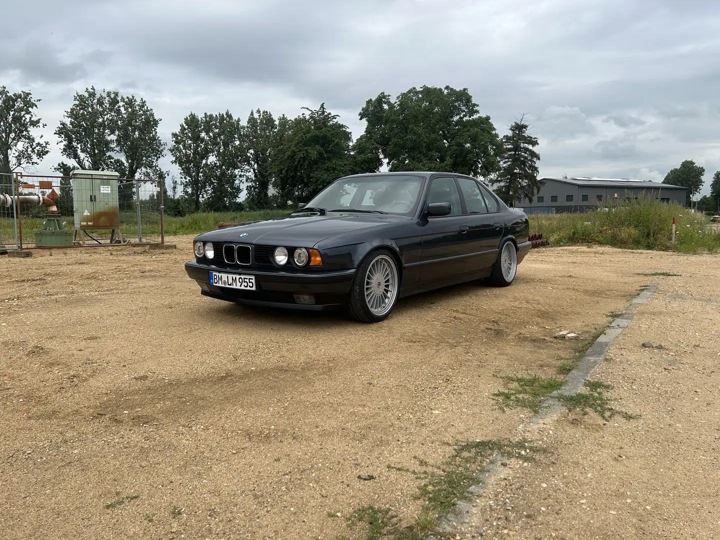 BMW 520 520i 24V 6 Zylinder 8fach Bereift vieles neu - 1