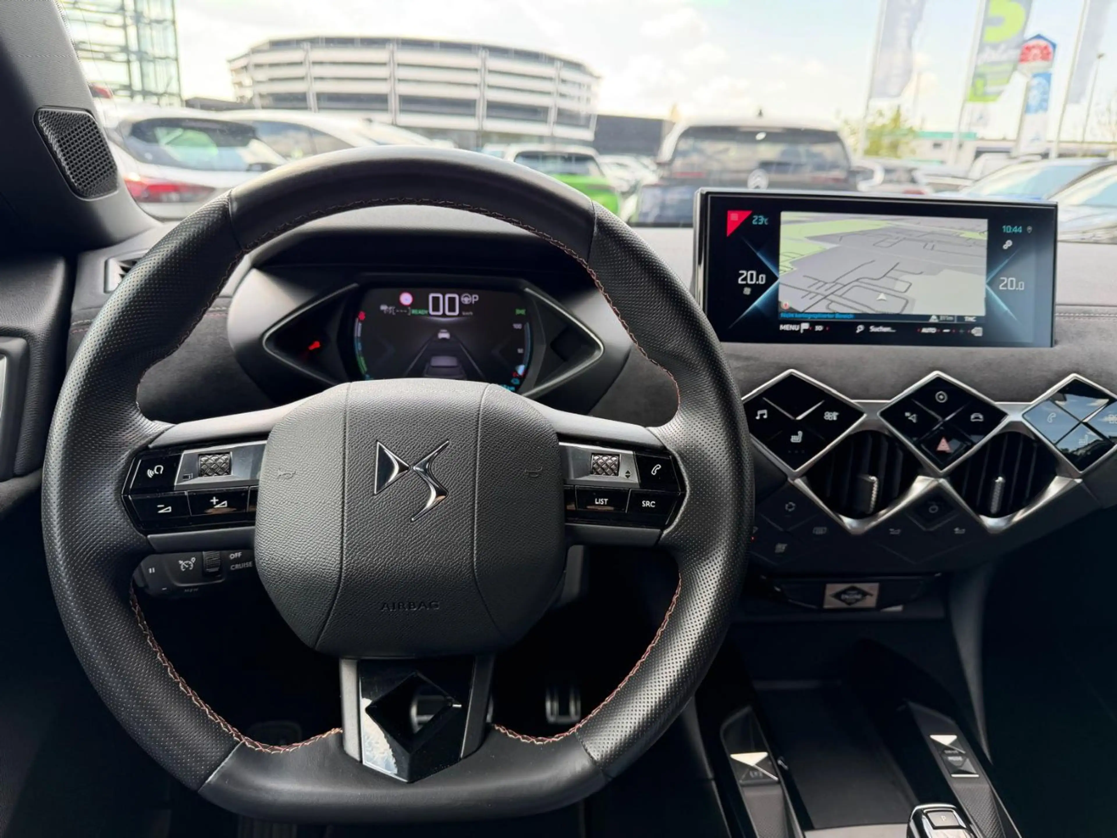 DS Automobiles DS 3 Crossback DS3 Crossback Alcantara+Navi+SHZ+Fernlichtass. — photo 7