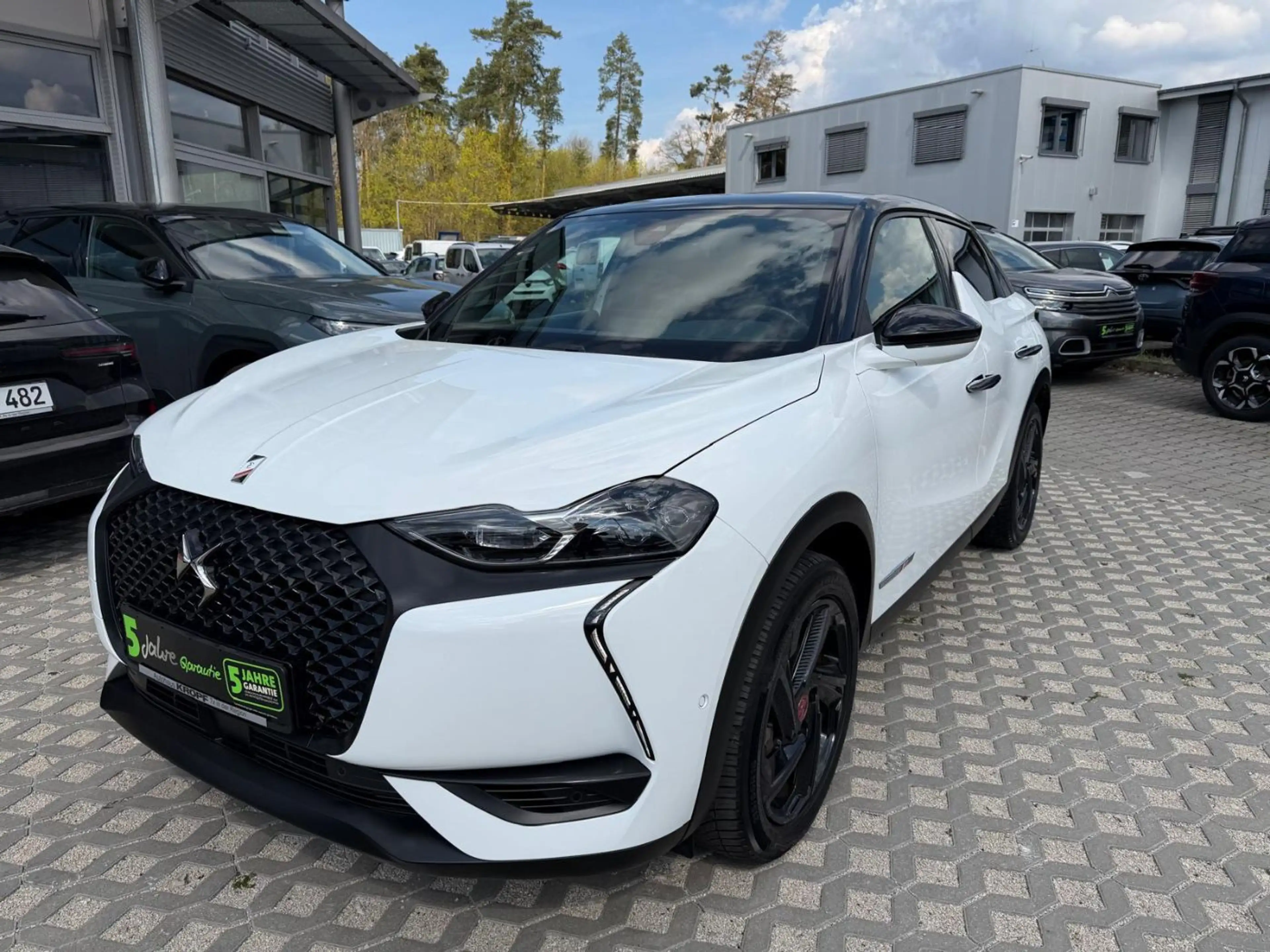 DS Automobiles DS 3 Crossback DS3 Crossback Alcantara+Navi+SHZ+Fernlichtass. — photo 2