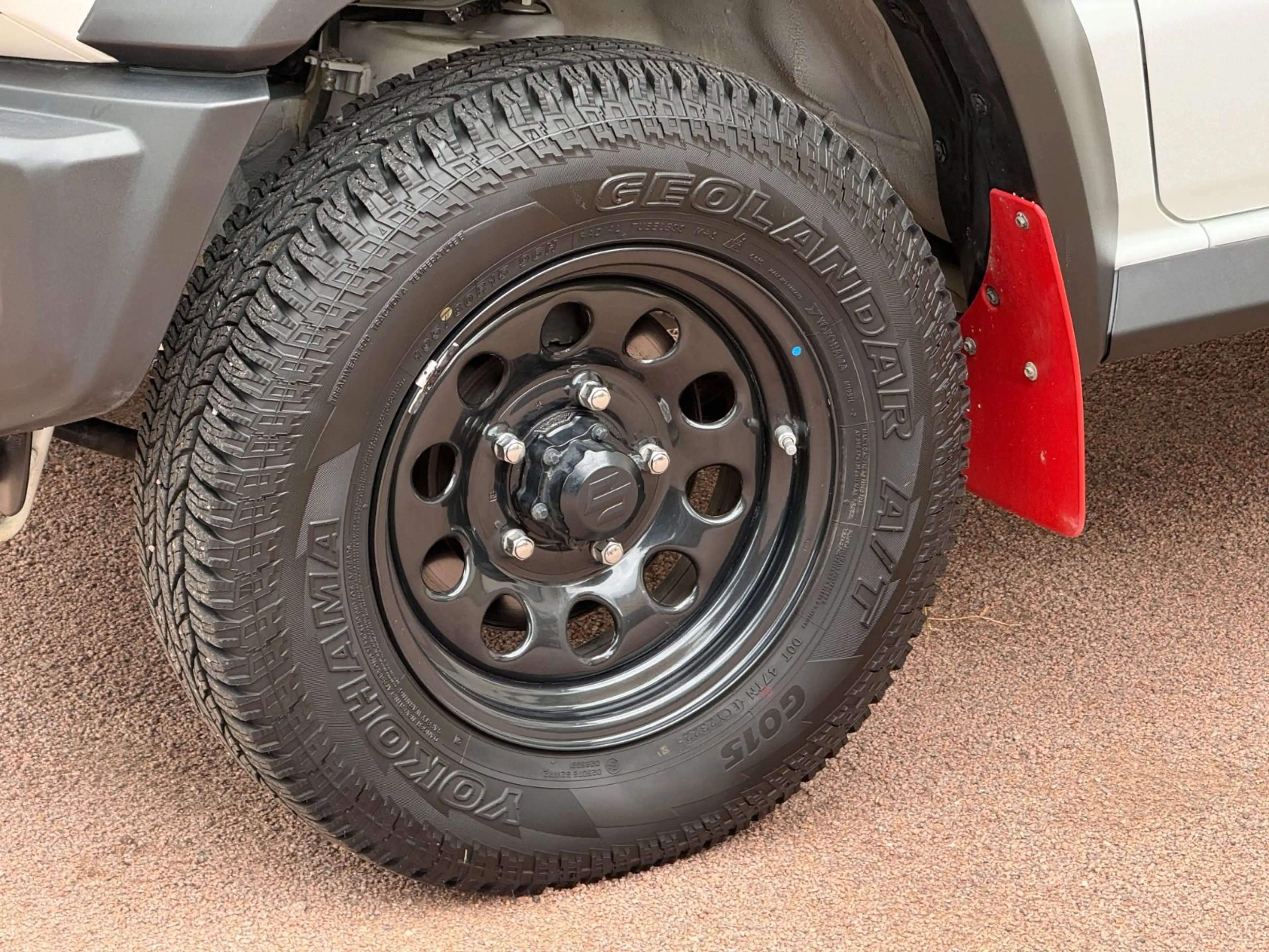 Suzuki Jimny EZ´24 erst 13Tkm 4x4 SONDERMODELL — photo 11