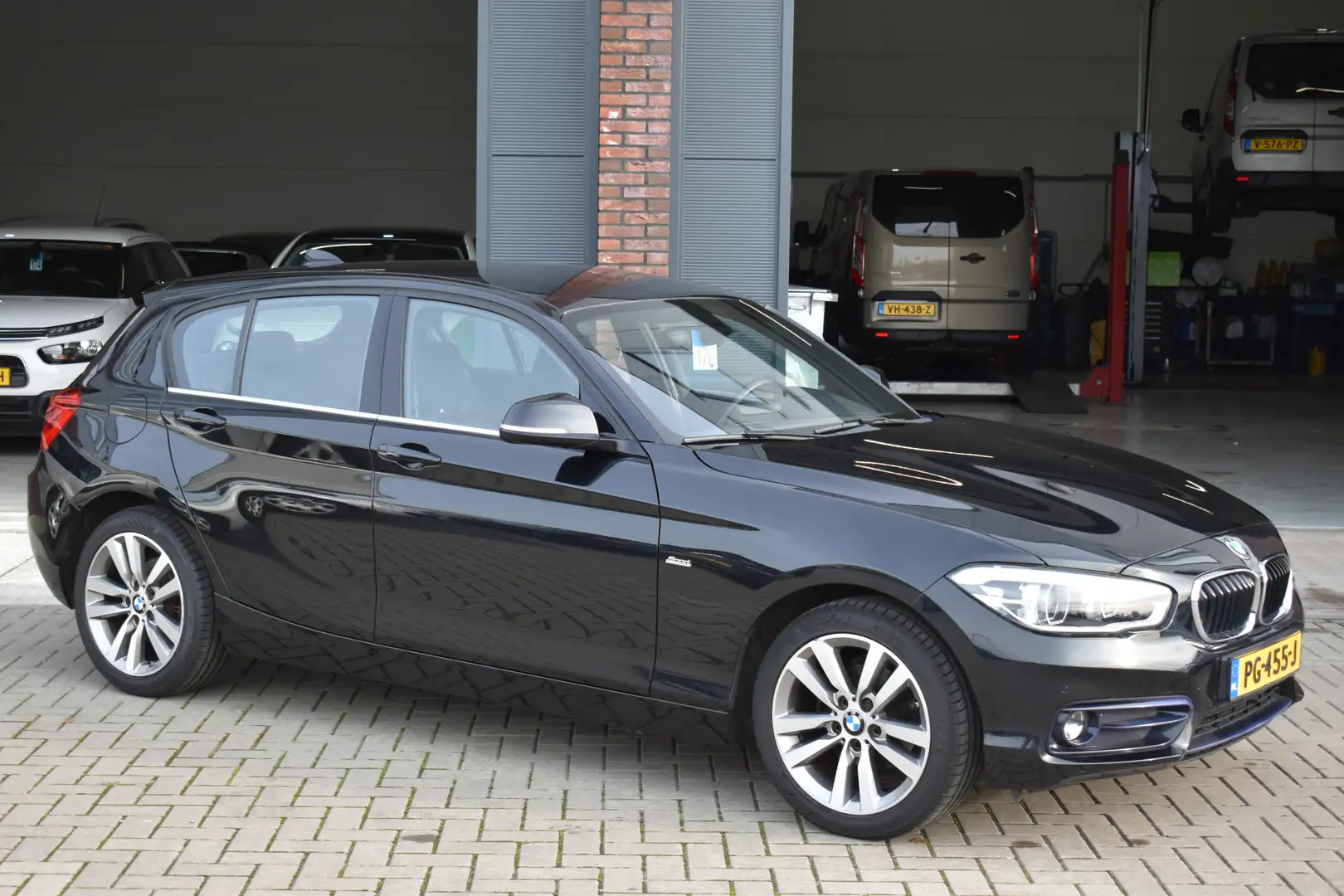 BMW 116 1-serie 116d Sport Corporate Lease Executive Noir - 1