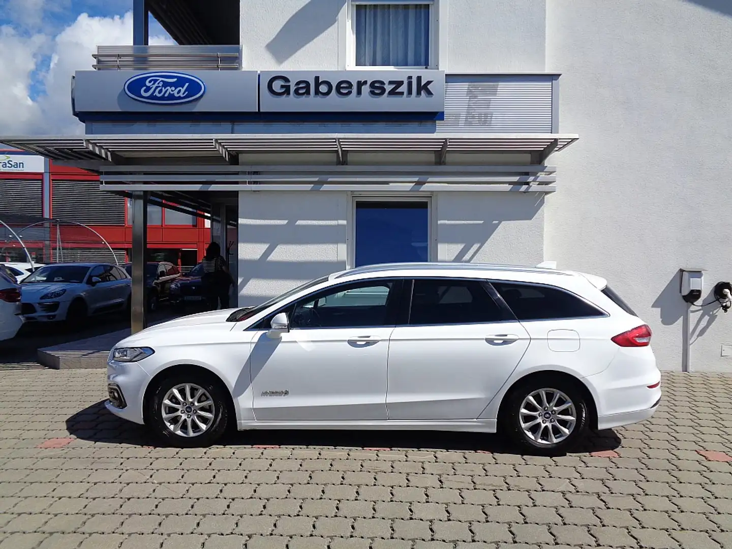Ford Mondeo Traveller ST-Line 2,0 Hybrid Aut. Weiß - 2
