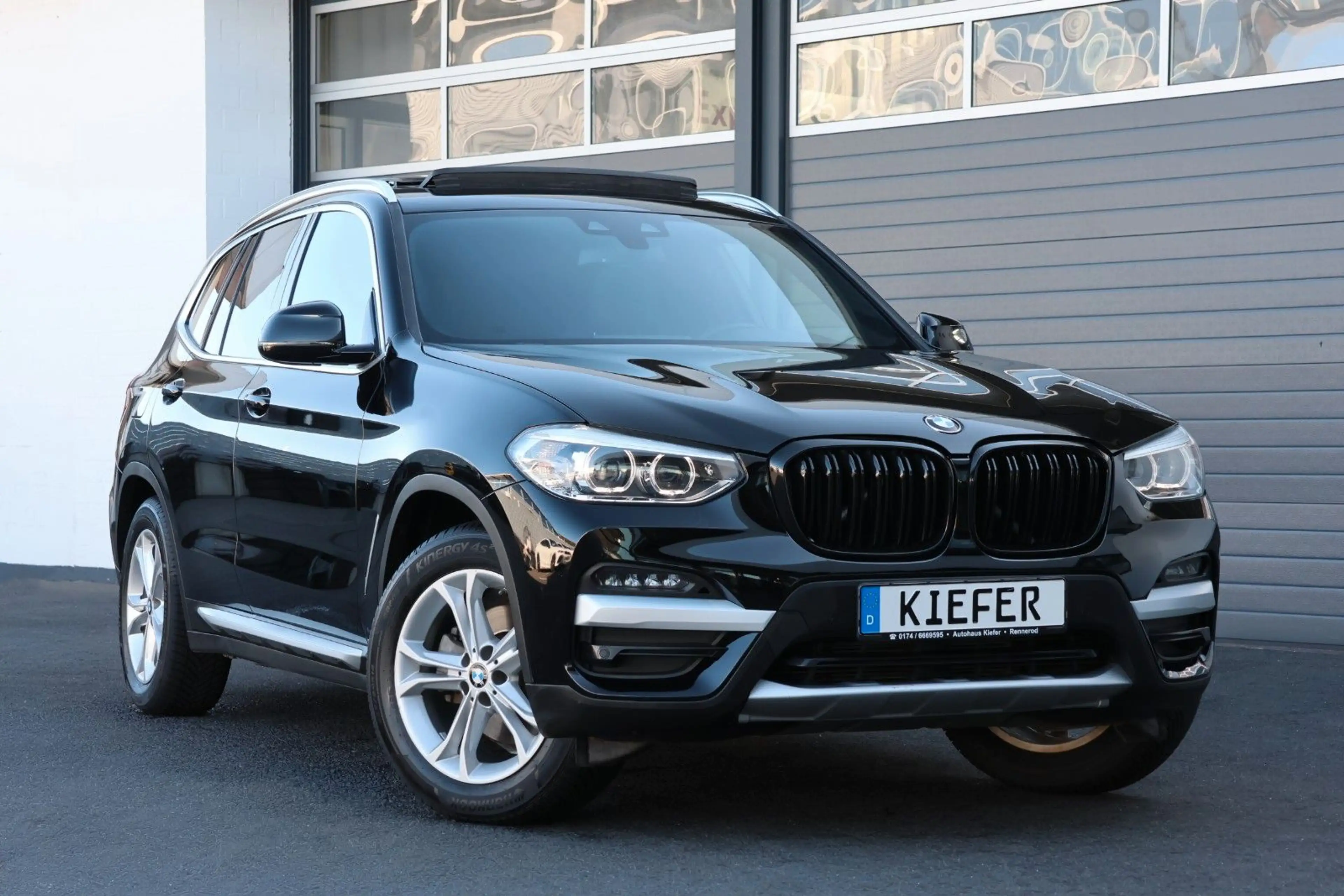 BMW X3 xDrive30i/PANO/Virtual/SHZCarPlay/KAMERA/R18