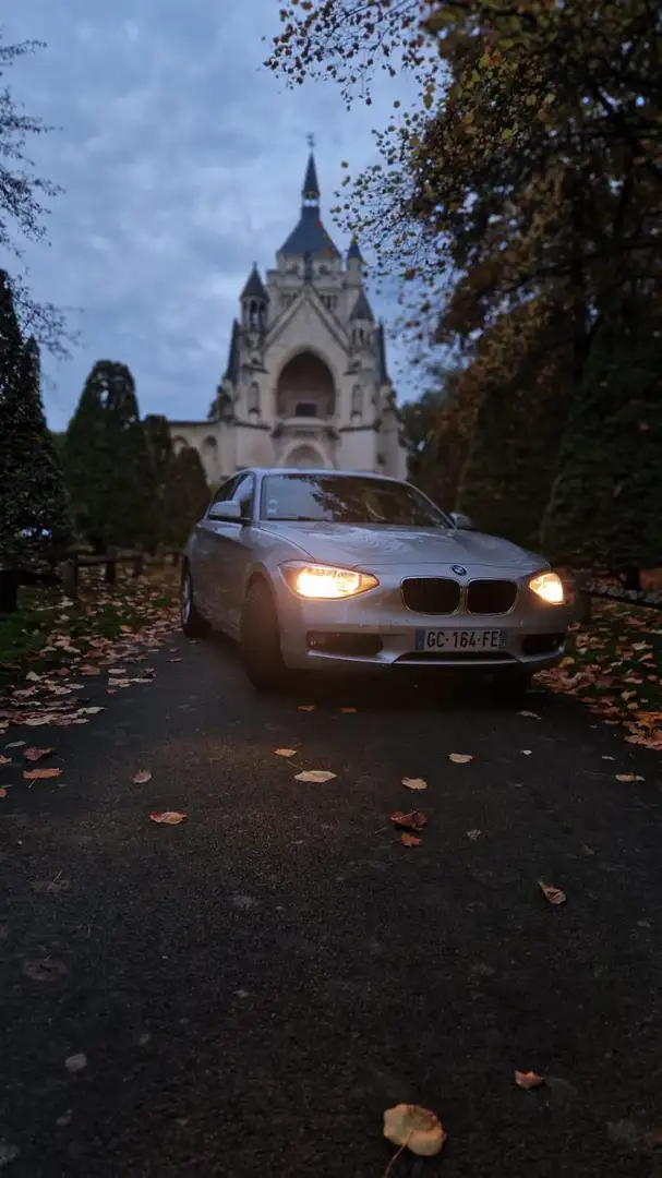 BMW 114 114d 95 ch - 2