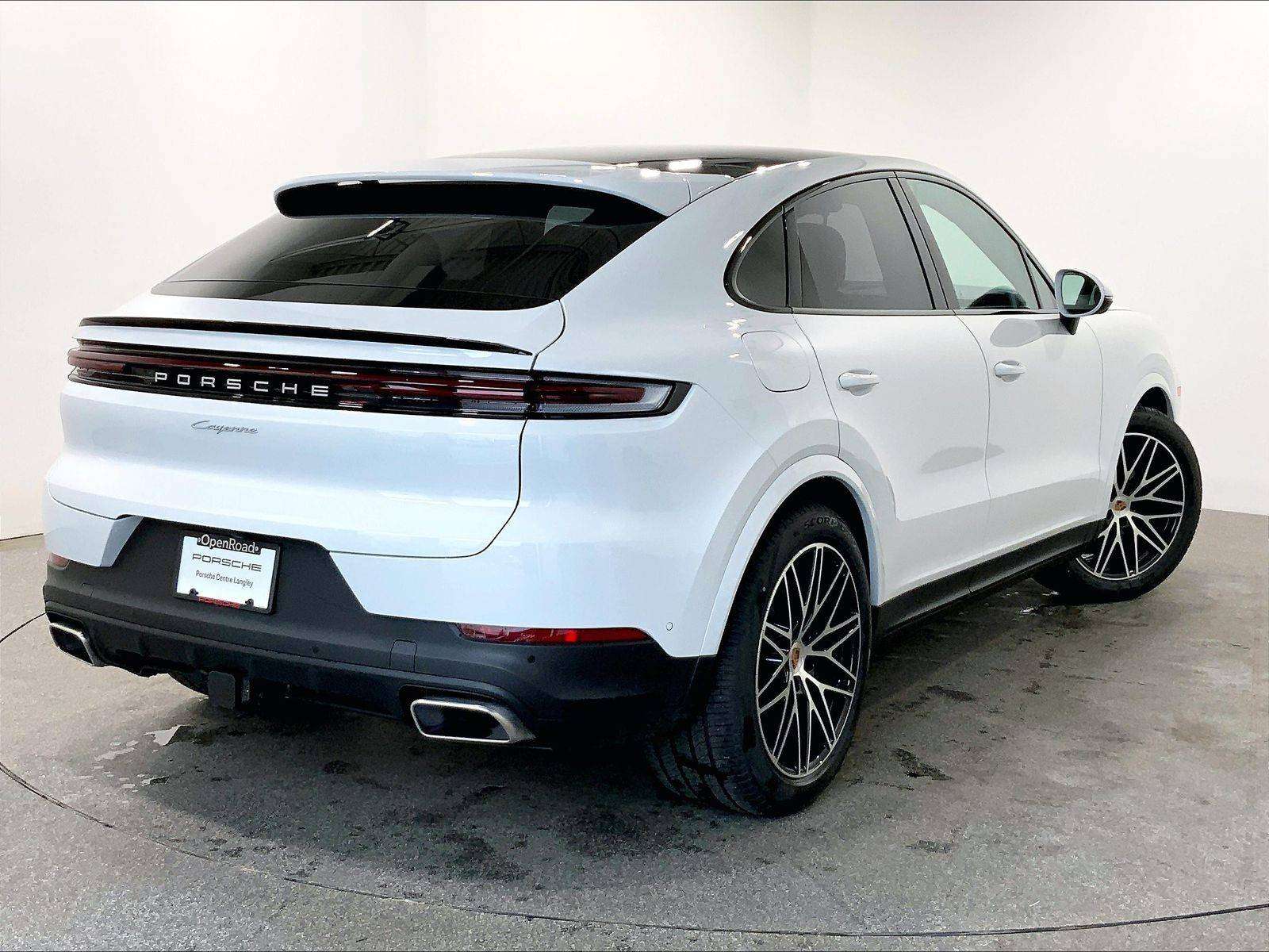 2026 Porsche Cayenne — photo 1