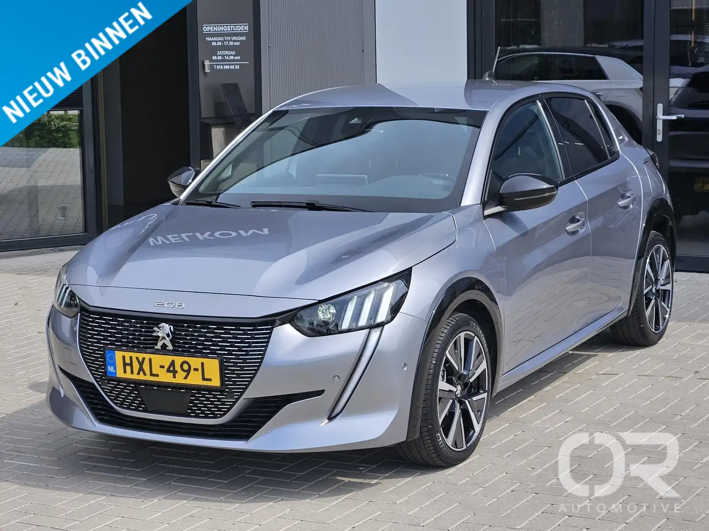 Peugeot 208 1.2 PureTech GT Carplay 15.000km 1e eig Grijs - 1