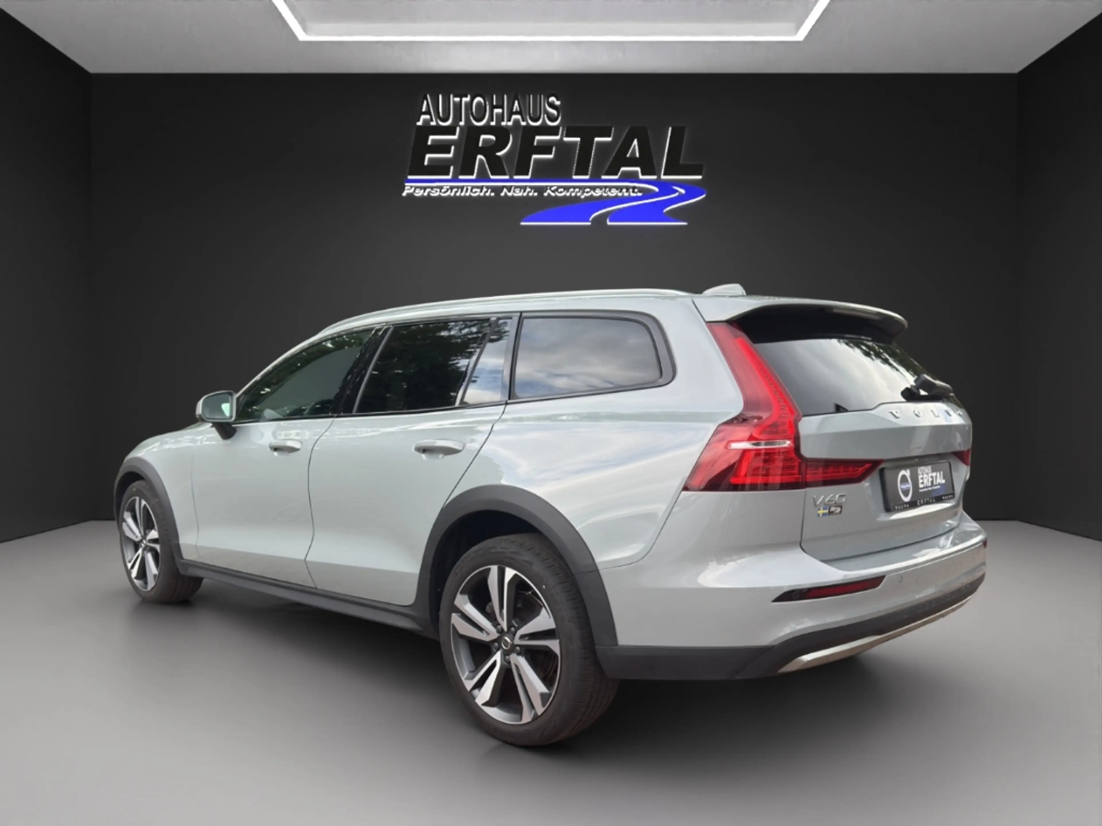 Volvo V60 Cross Country B4 Diesel AWD Cross Country Plus Digitales Cockpit — photo 4