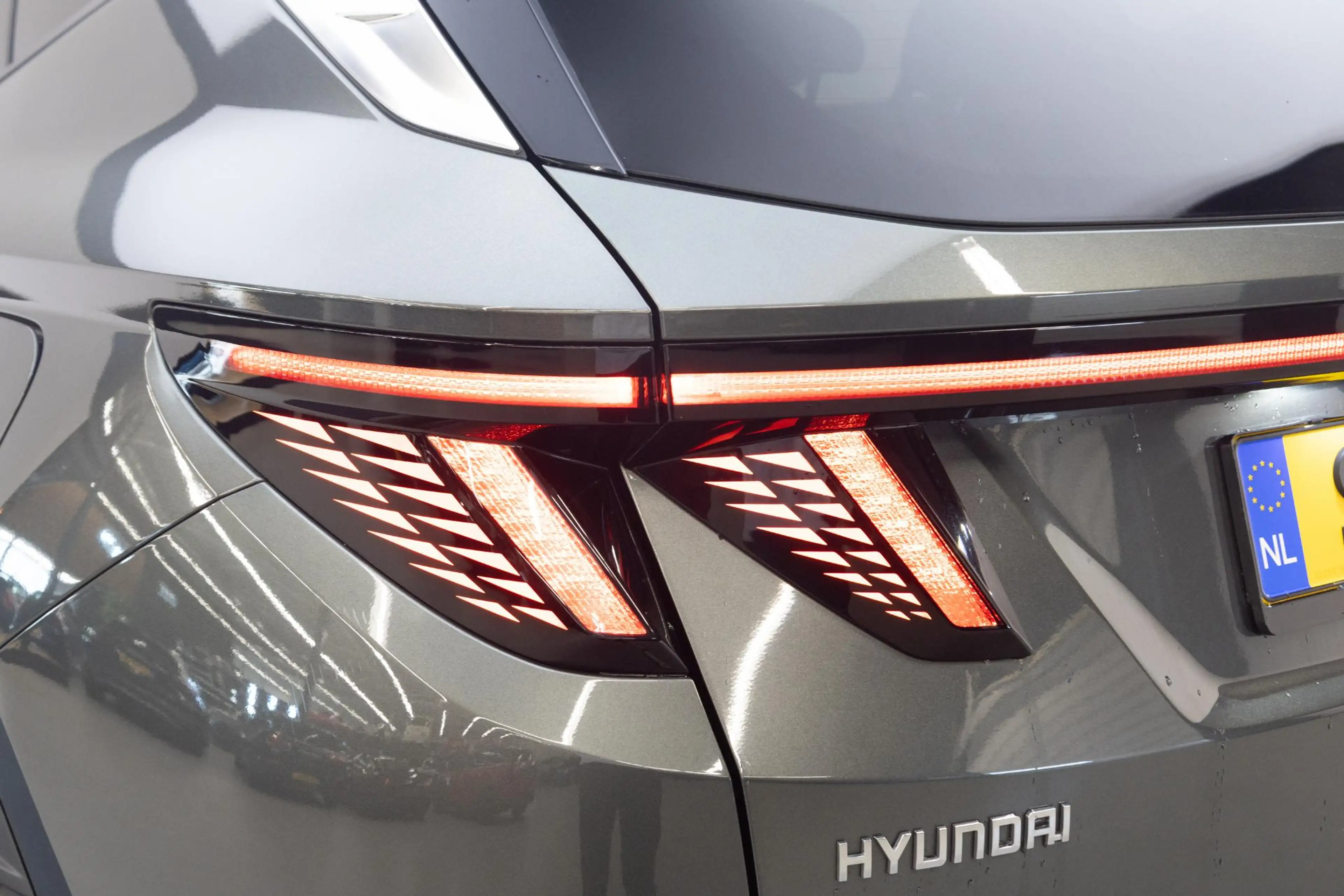 Hyundai TUCSON 1.6 T-GDI HEV Comfort — photo 4
