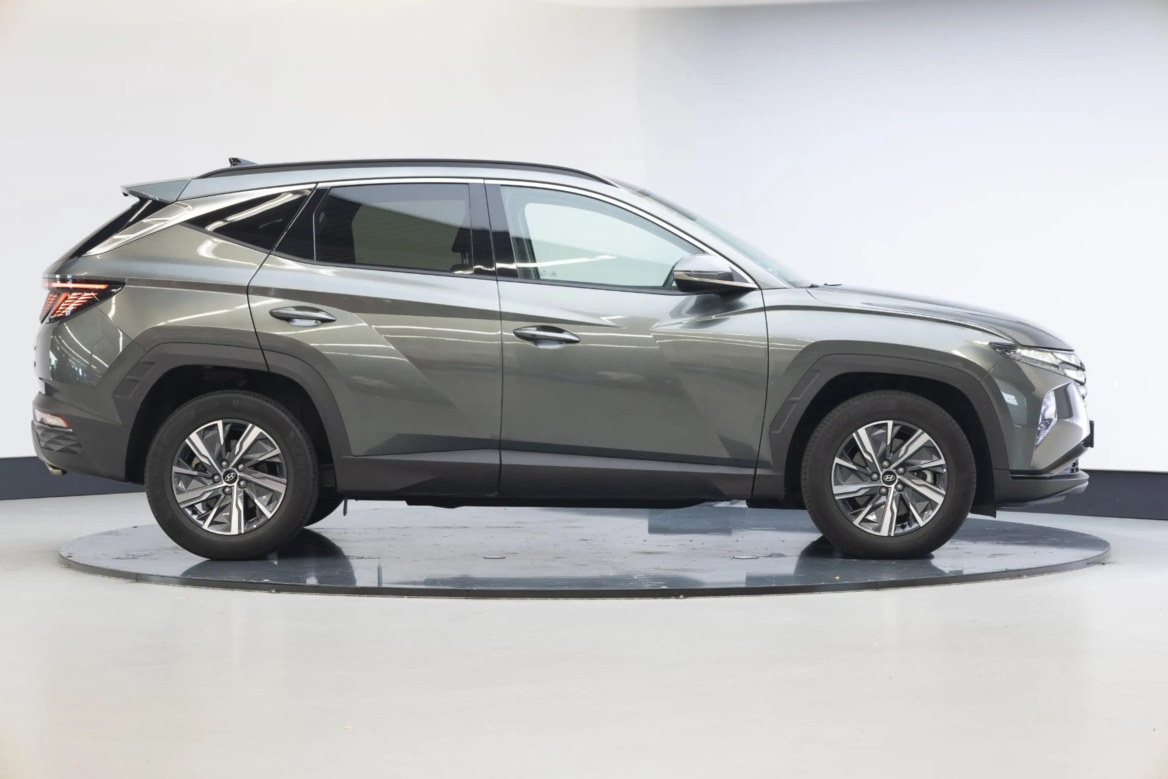 Hyundai TUCSON 1.6 T-GDI HEV Comfort — photo 21