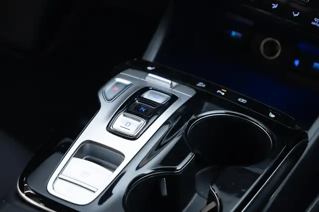 Hyundai Tucson view 16