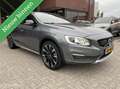 Volvo S60 Cross Country 2.0 D4 Summum NAVI*TREKHAAK*PDC* Grijs - thumbnail 3