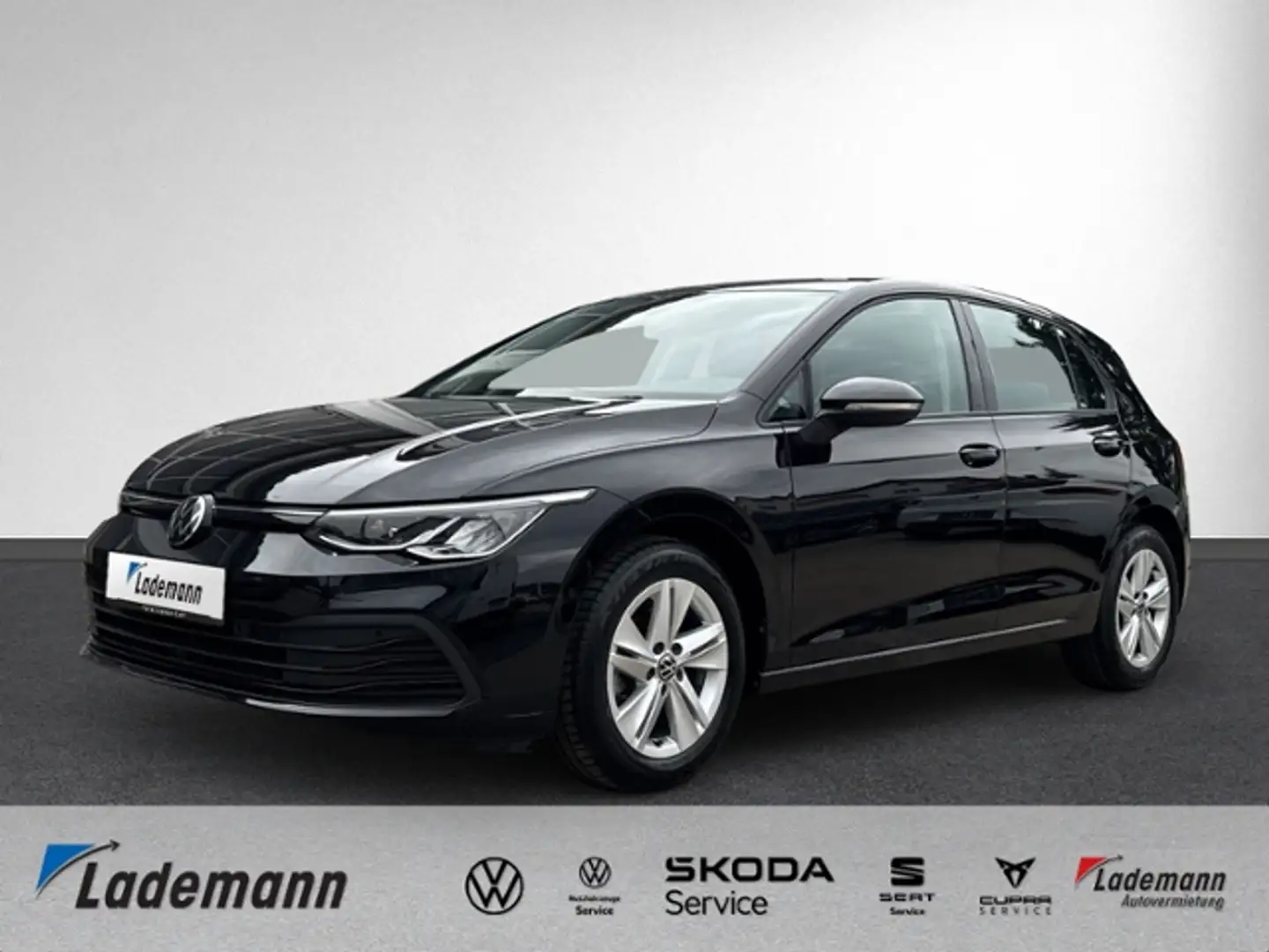 Volkswagen Golf VIII 2.0 TDI Life LED+NAVI+ACC+EINPARKH+SHZ Schwarz - 1