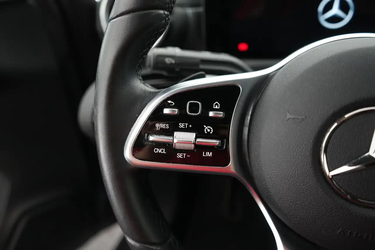 Mercedes-Benz A-Class Sedan AUT Luxury Line LEDER/CUIR LED GPS PDC CAM C, миниатюра 22