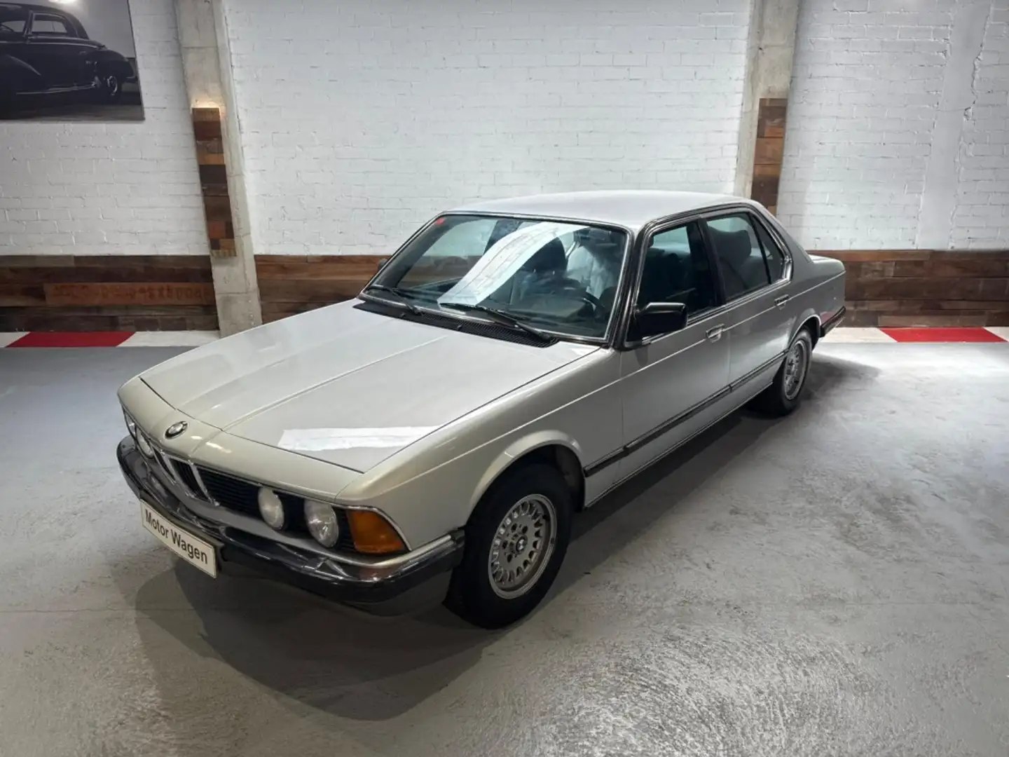BMW 735 735i Aut. Gris - 2