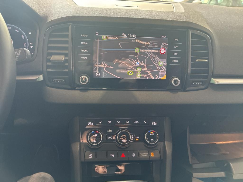 Skoda Karoq 1.5 TSI DSG SELECTION +LED +RKAM +VIRTUAL +NAVI + — photo 9