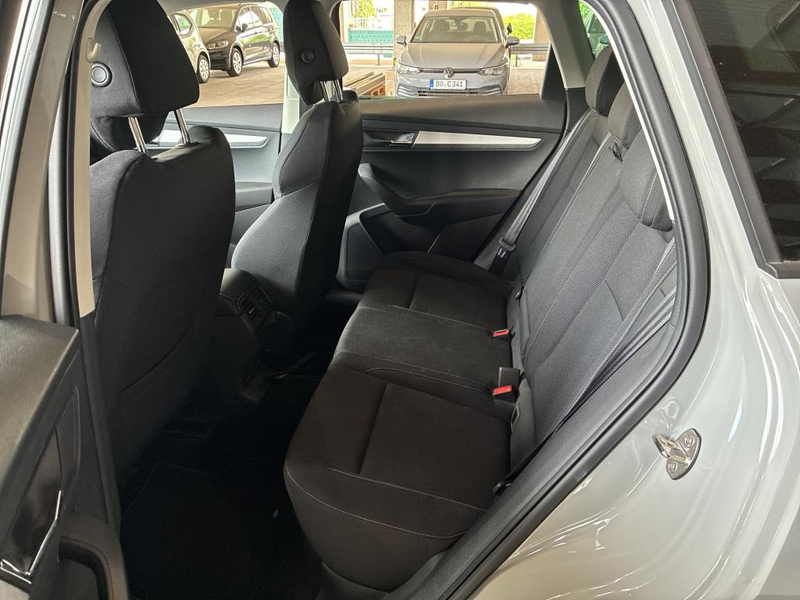Skoda Karoq 1.5 TSI DSG SELECTION +LED +RKAM +VIRTUAL +NAVI + — photo 8