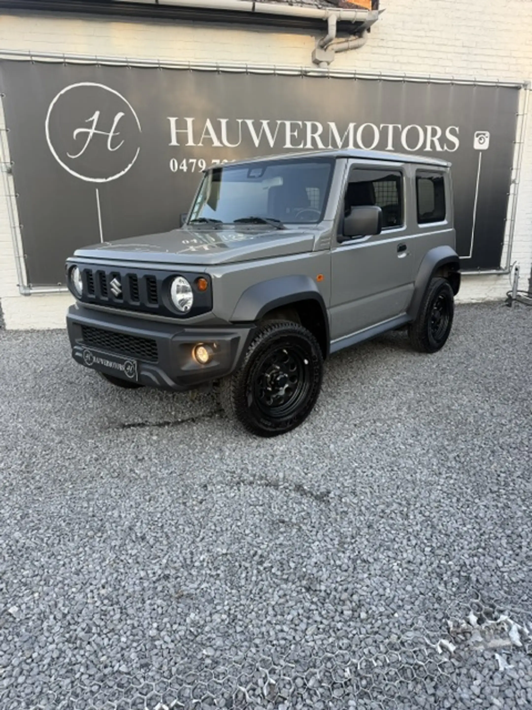 Suzuki Jimny Jimny 1.5i 4x4 GLX