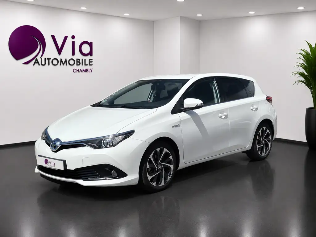 Toyota Auris 2016 из Европы — купить под ключ