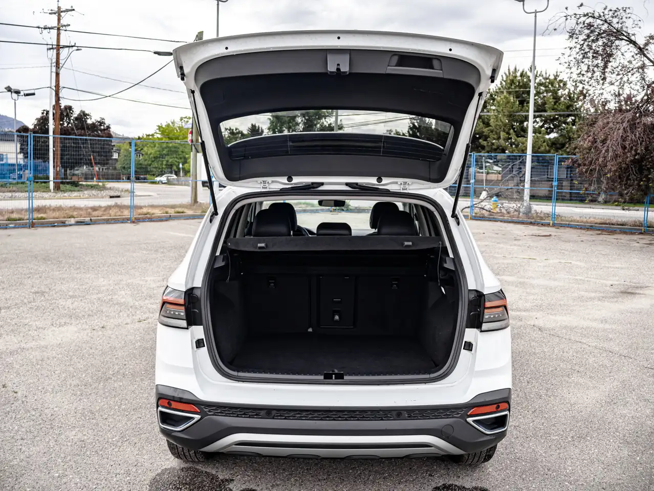 Volkswagen Taos снимка Volkswagen Taos
