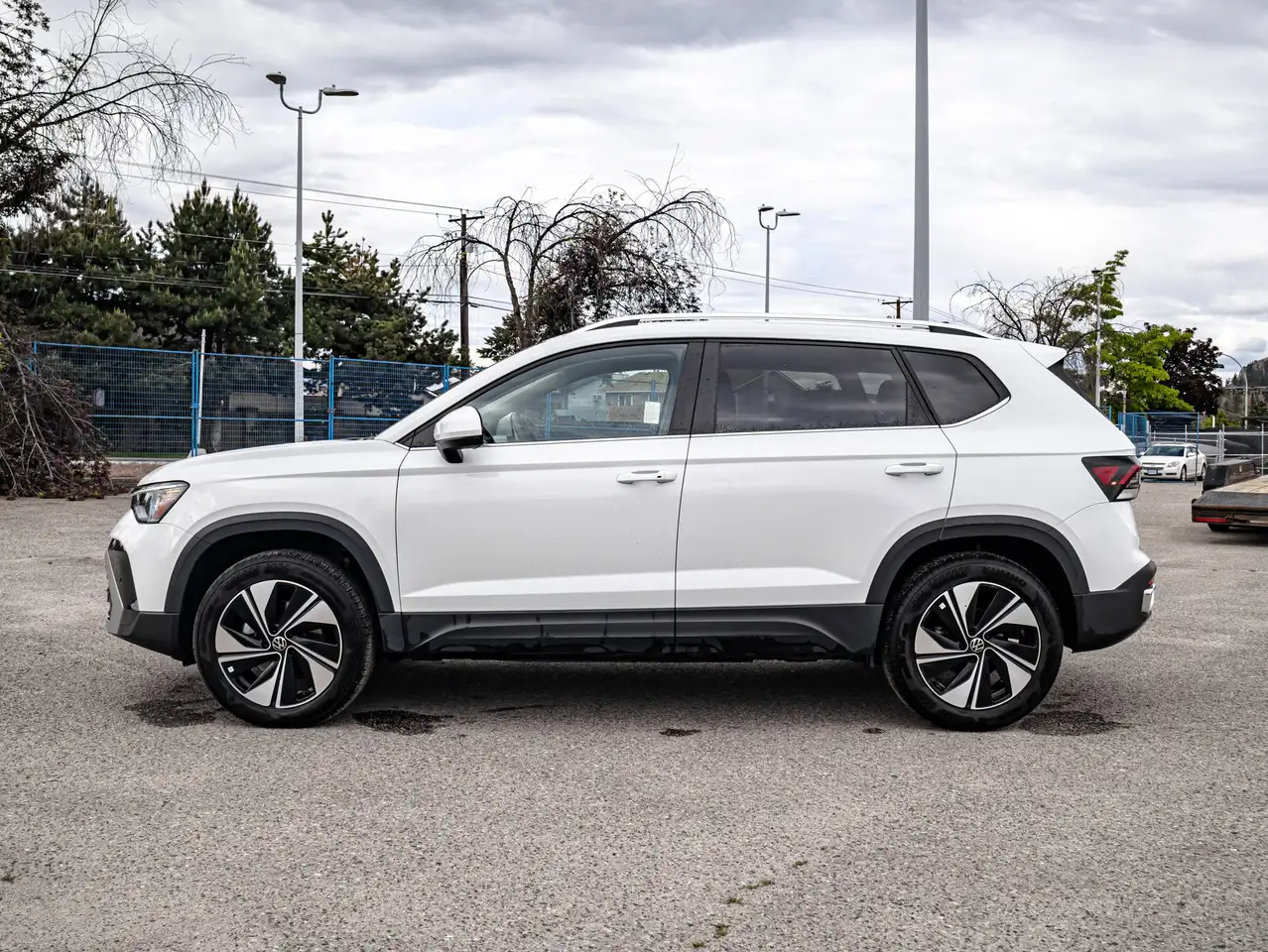 Volkswagen Taos снимка Volkswagen Taos