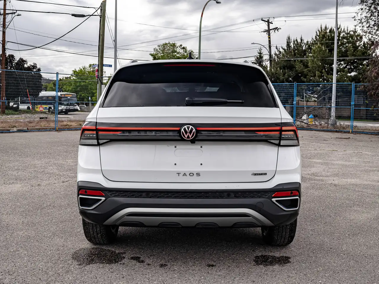 Volkswagen Taos снимка Volkswagen Taos