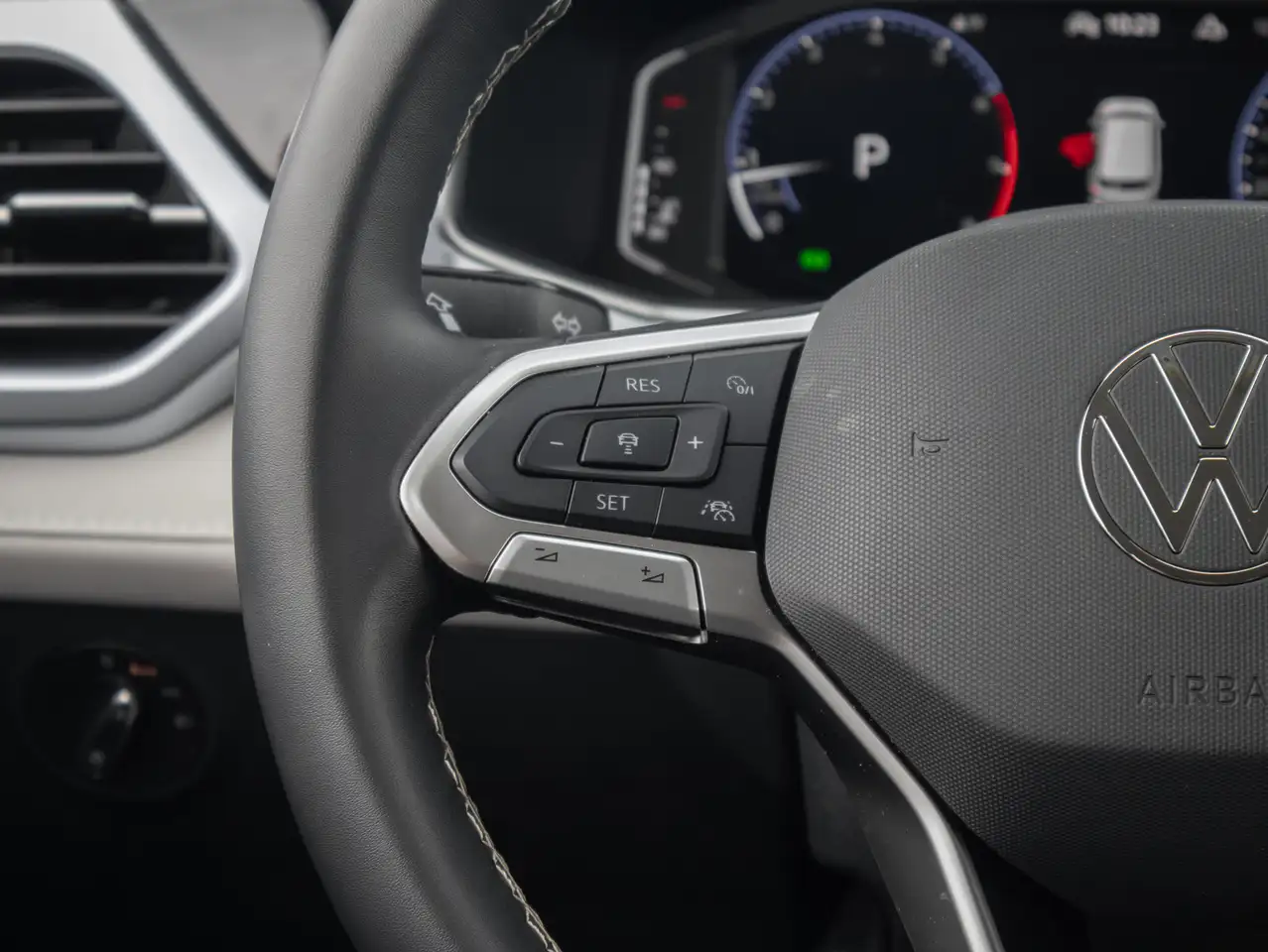 Volkswagen Taos снимка Volkswagen Taos