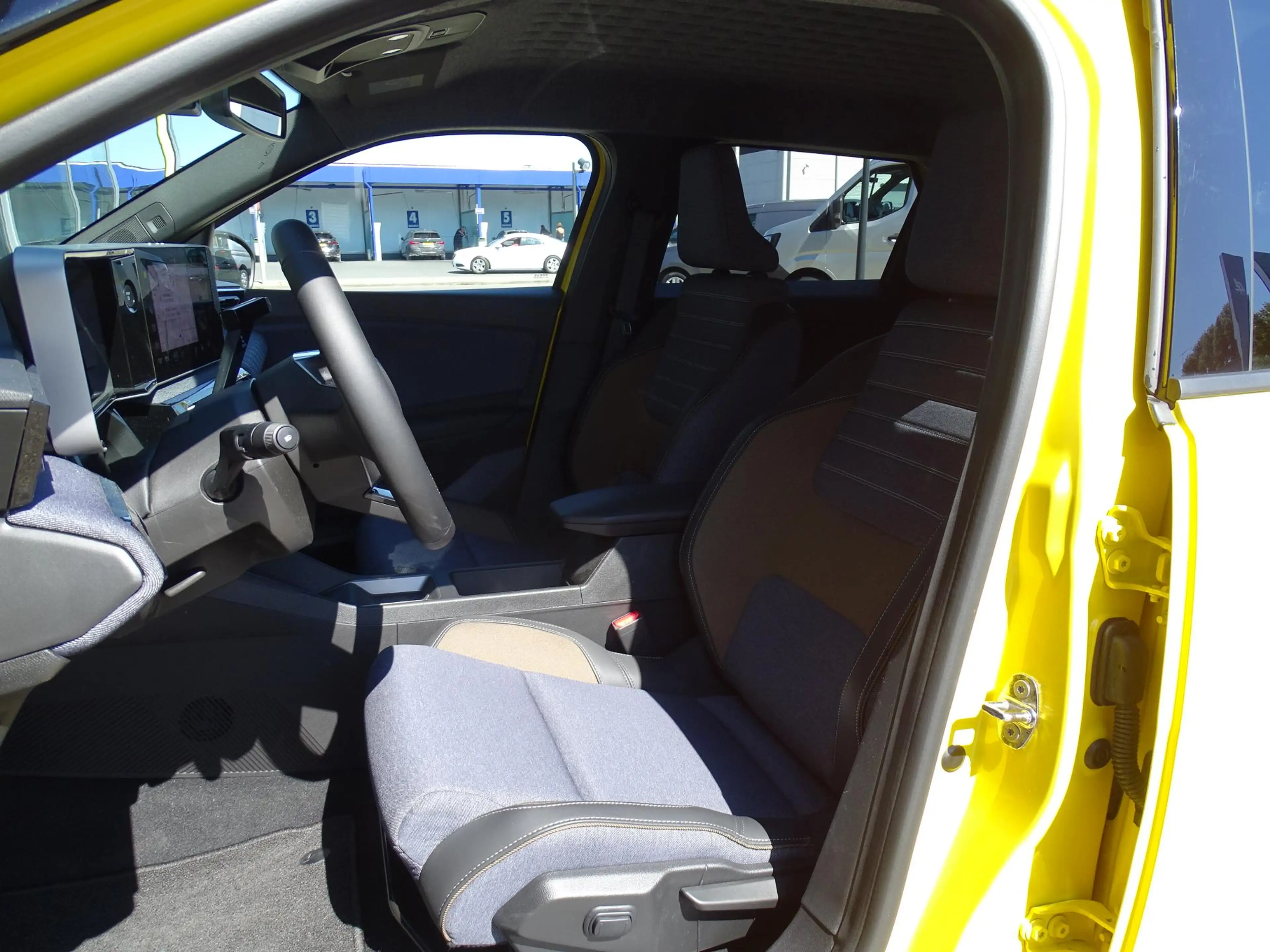 Renault R 5 comfort range techno 52 kWh | Demo | PACK ADVANCED — photo 7