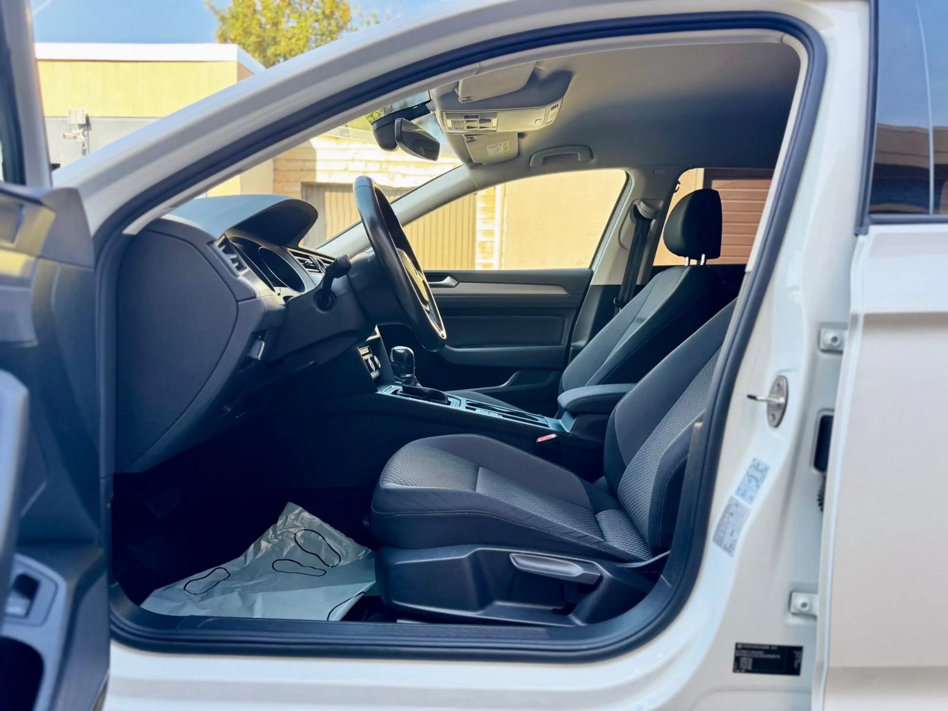 Volkswagen Passat Variant 1.5 TSI DSG Comfortline/LED/Navi/ — photo 10