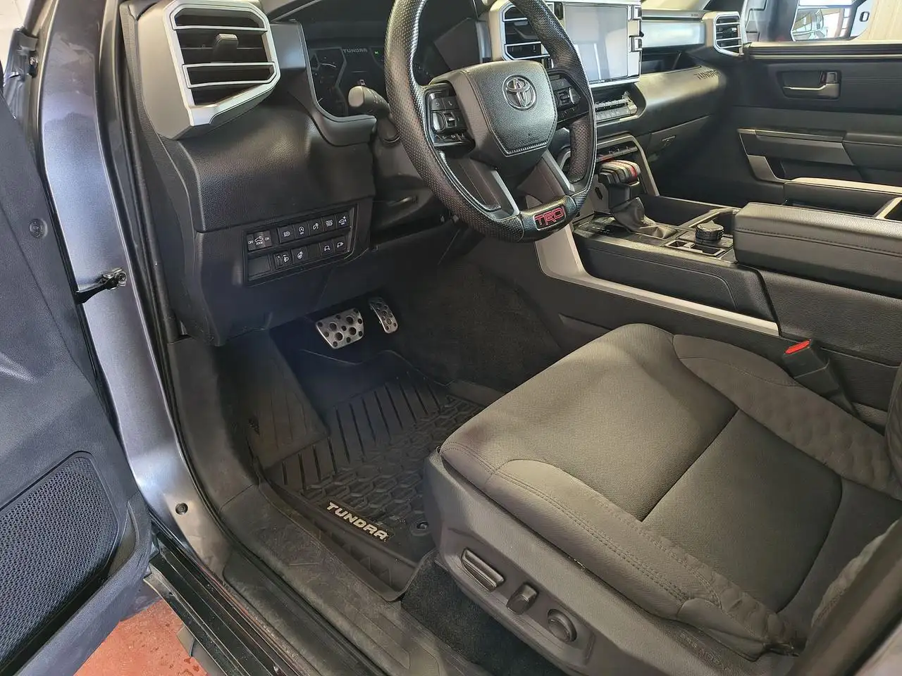 Toyota Tundra photo Toyota Tundra