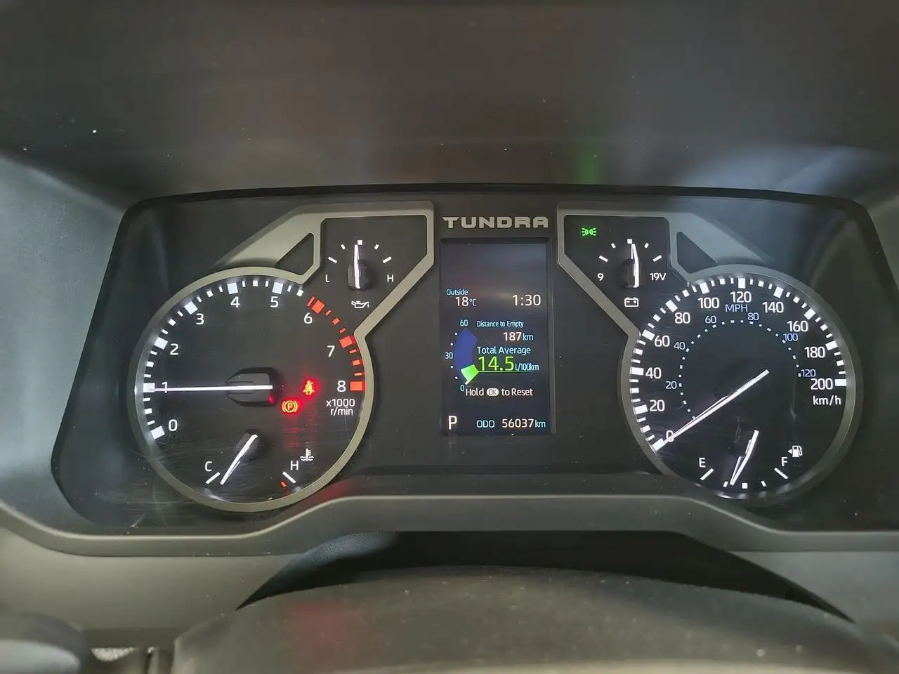 Toyota Tundra photo Toyota Tundra