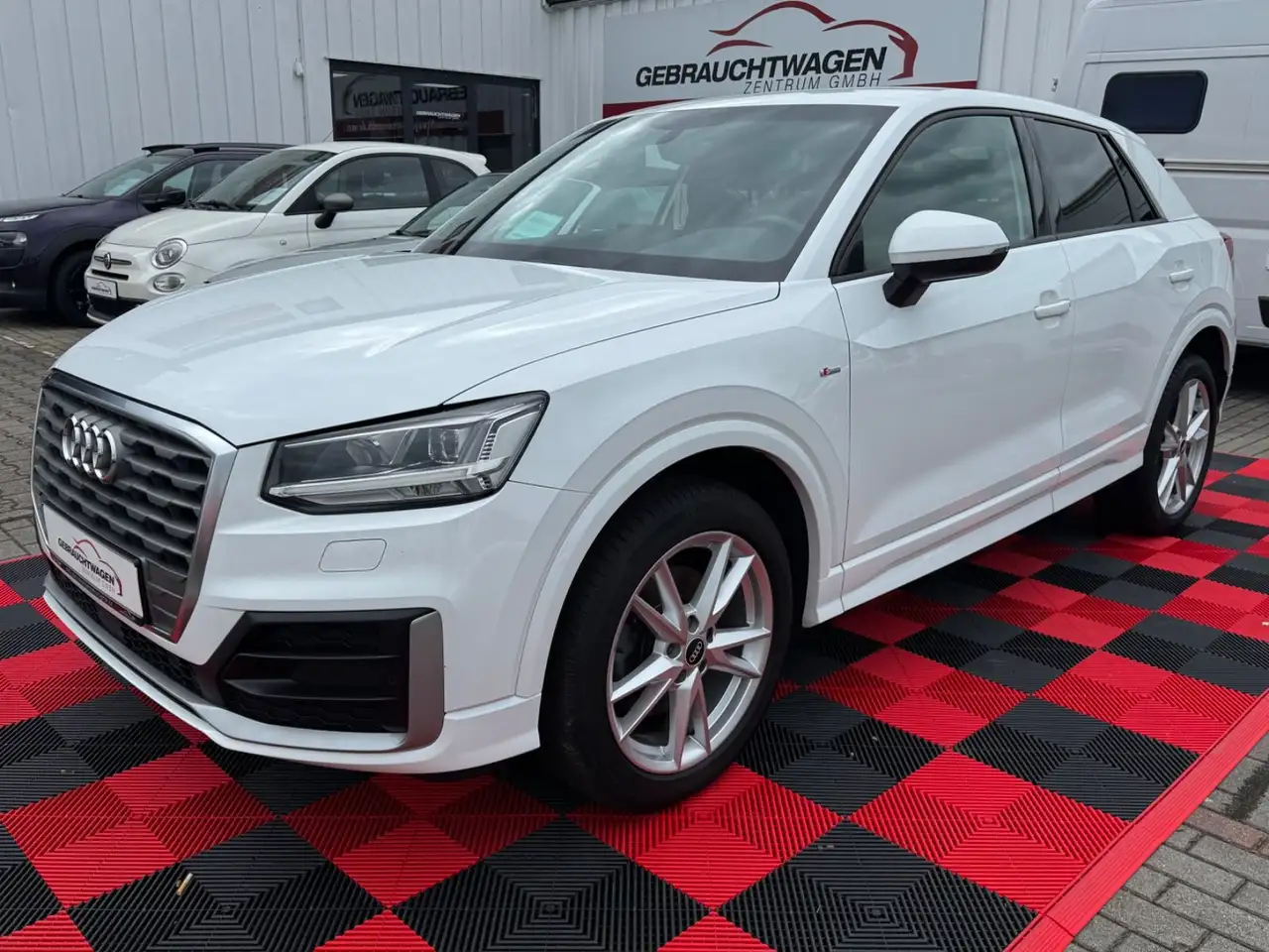 Audi Q2
