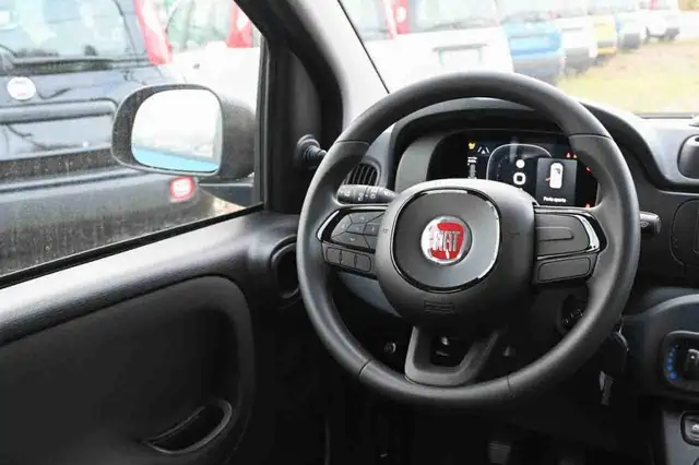 Fiat Panda view 12