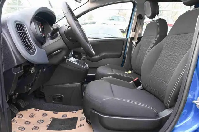 Fiat Panda view 9