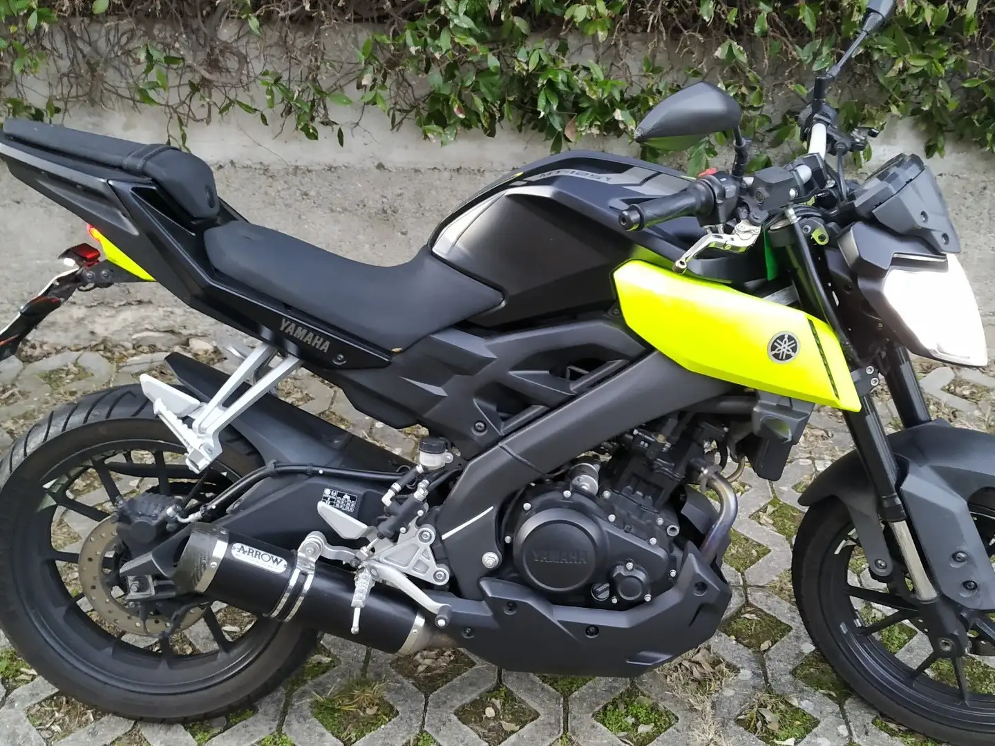 Yamaha MT-125 Żółty - 1