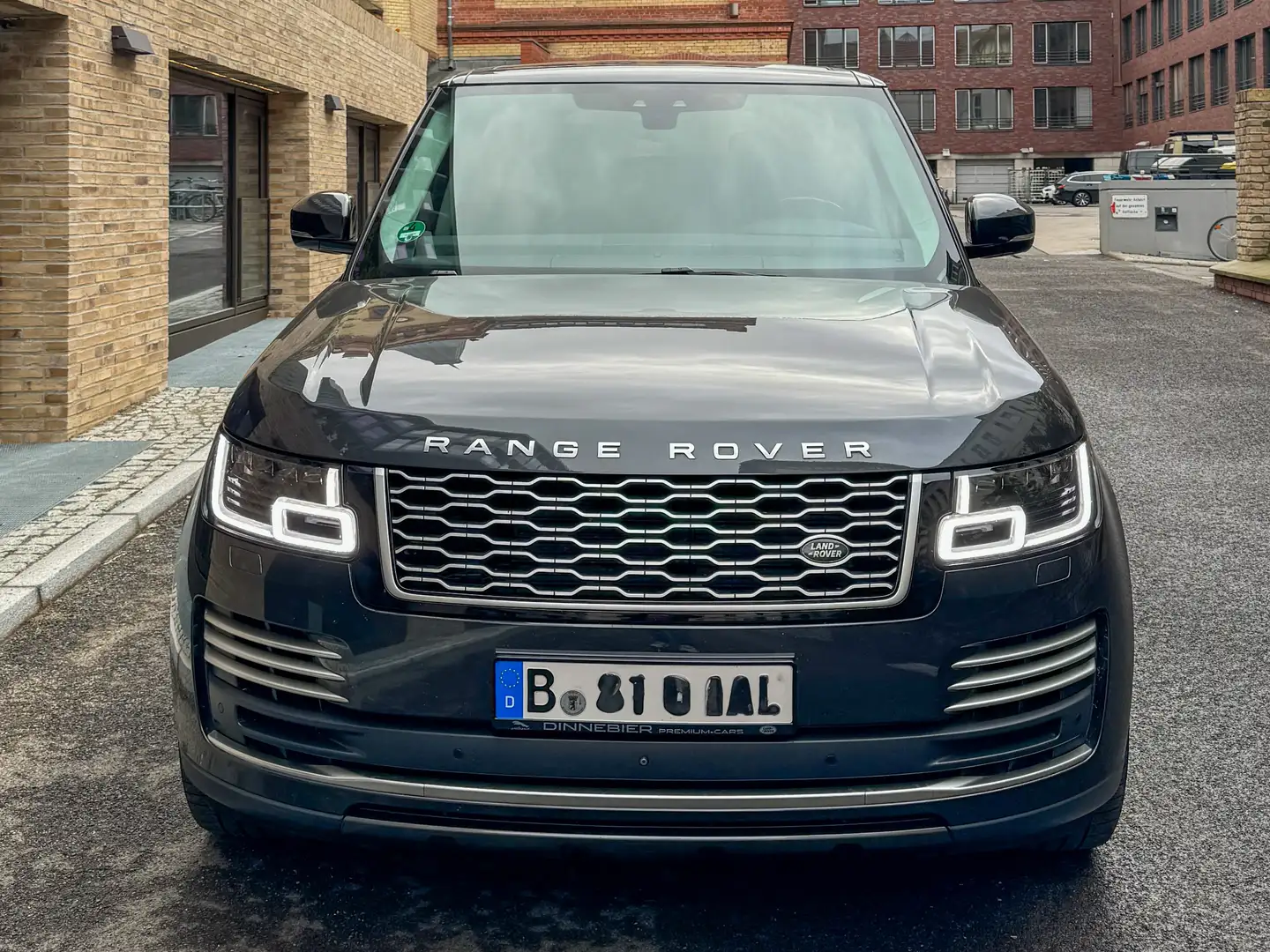 Land Rover Range Rover Range Rover 4.4 SDV8 langer Radstand Autobiography Siyah - 1