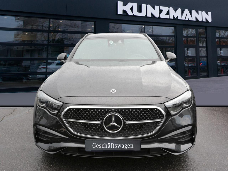 Mercedes-Benz E 220 d T-Modell AMG Night Panorama AHK 360° — photo 2