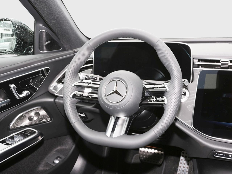 Mercedes-Benz E 220 d T-Modell AMG Night Panorama AHK 360° — photo 8