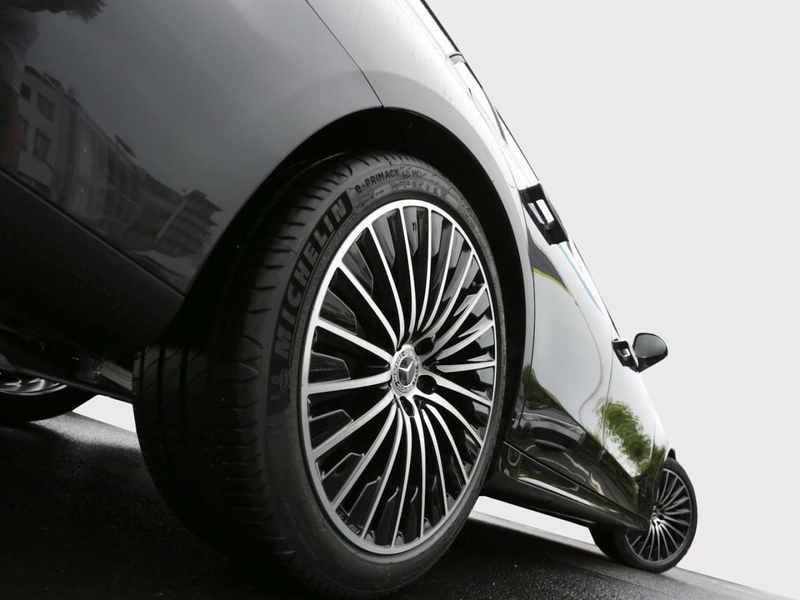 Mercedes-Benz E 220 d T-Modell AMG Night Panorama AHK 360° — photo 5