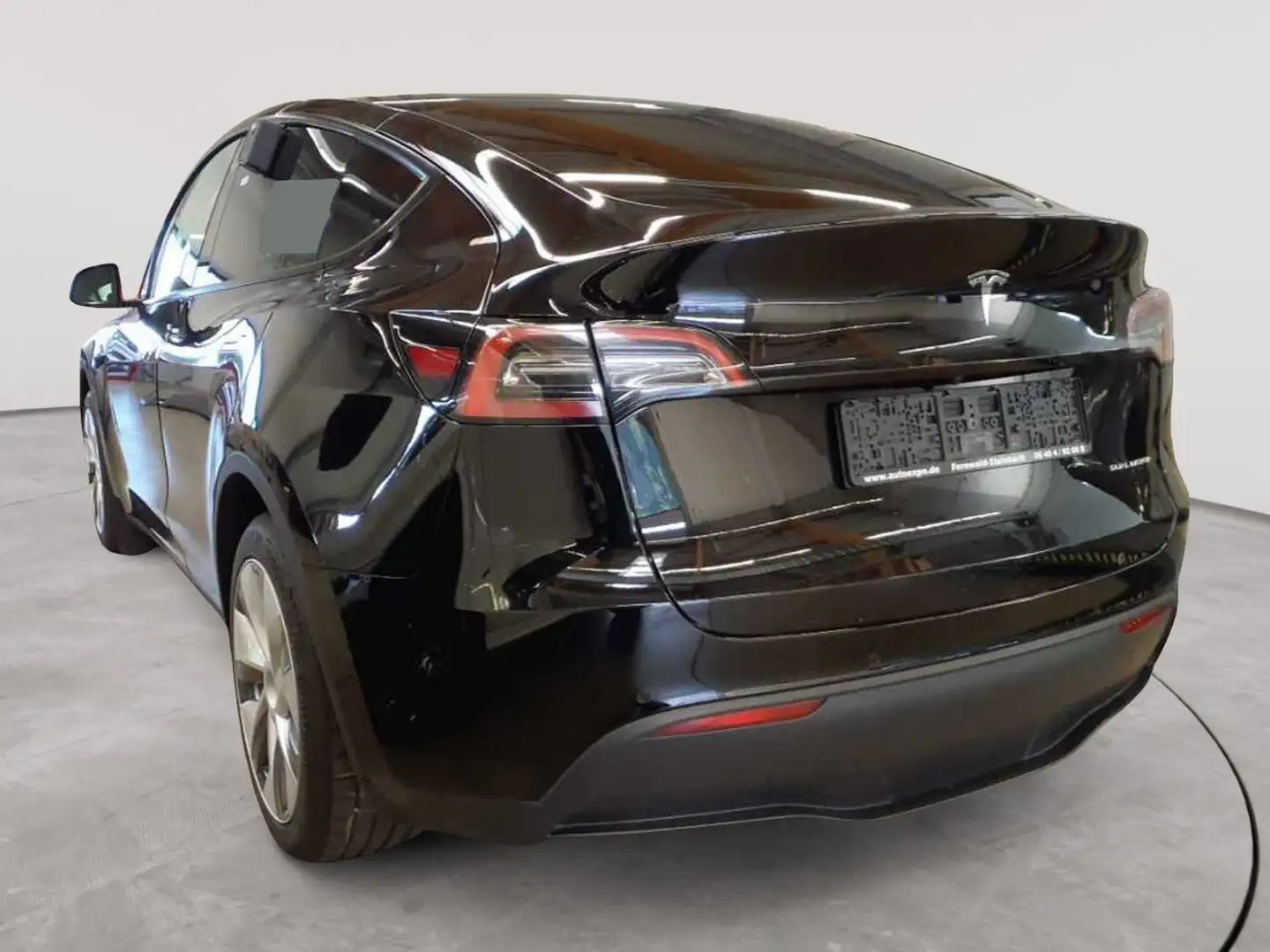 Tesla Model Y Model Y Long Range Dual Motor AWD Schwarz - 2