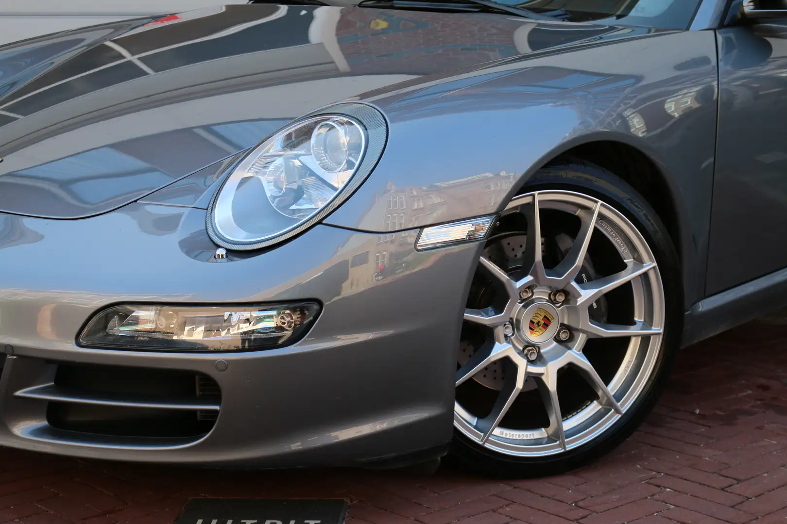 Porsche 911 3.6 Carrera Grijs - 2