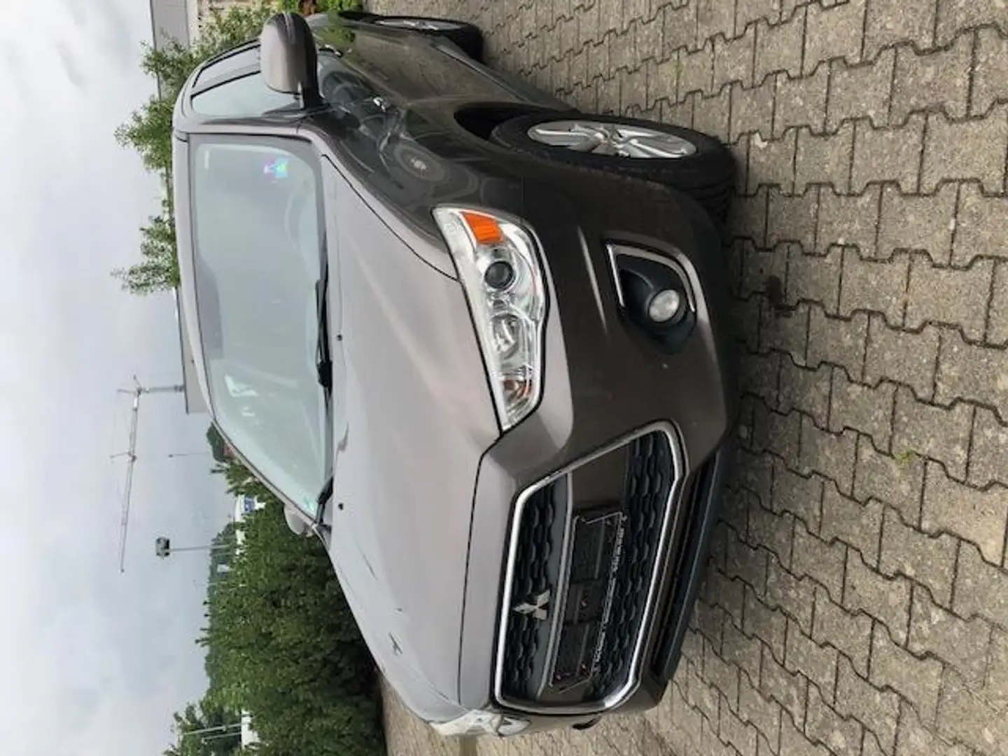 Mitsubishi ASX EDITION, 8 FACH BEREIFT - 1