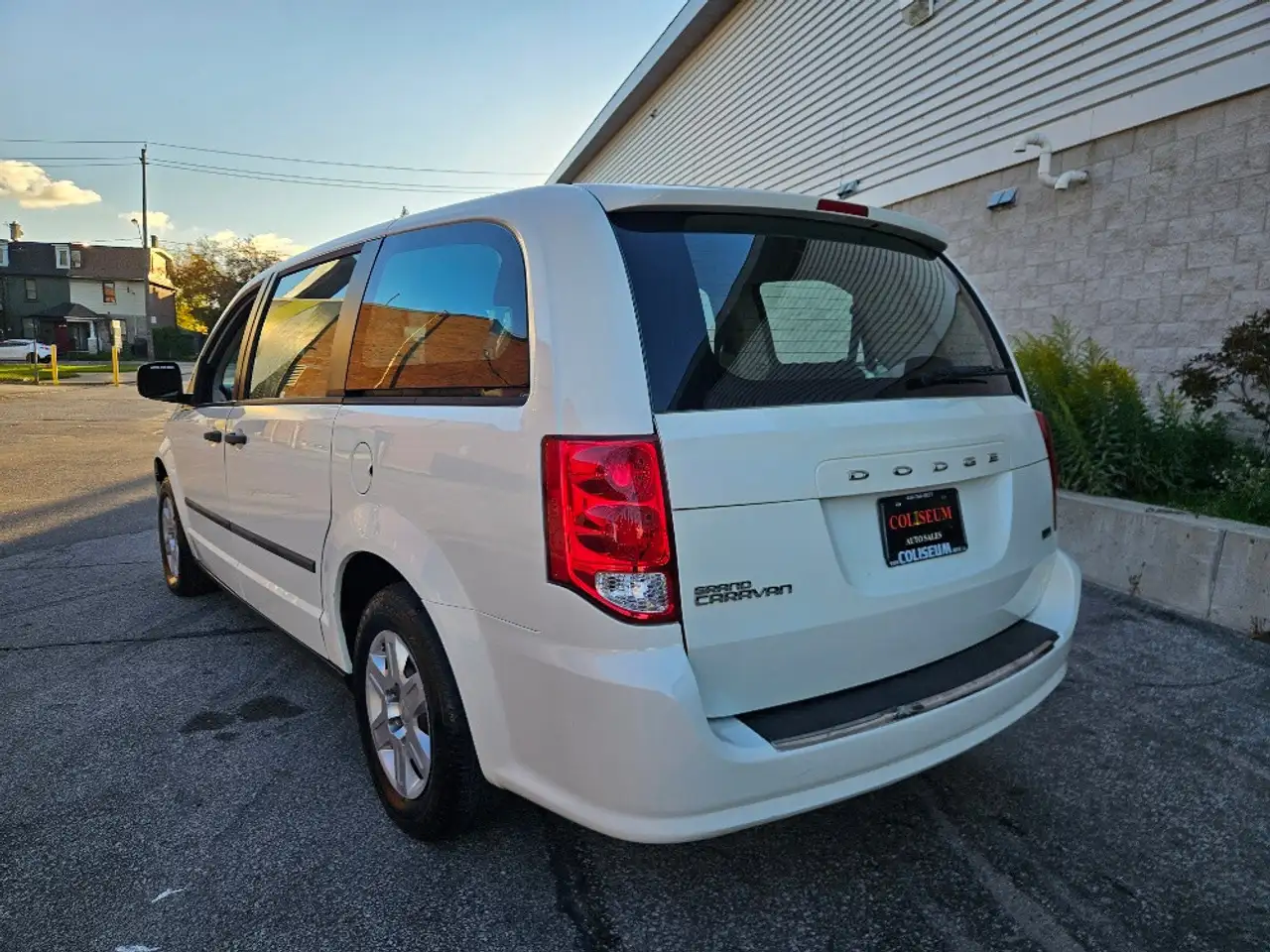 Dodge Grand Caravan снимка Dodge Grand Caravan