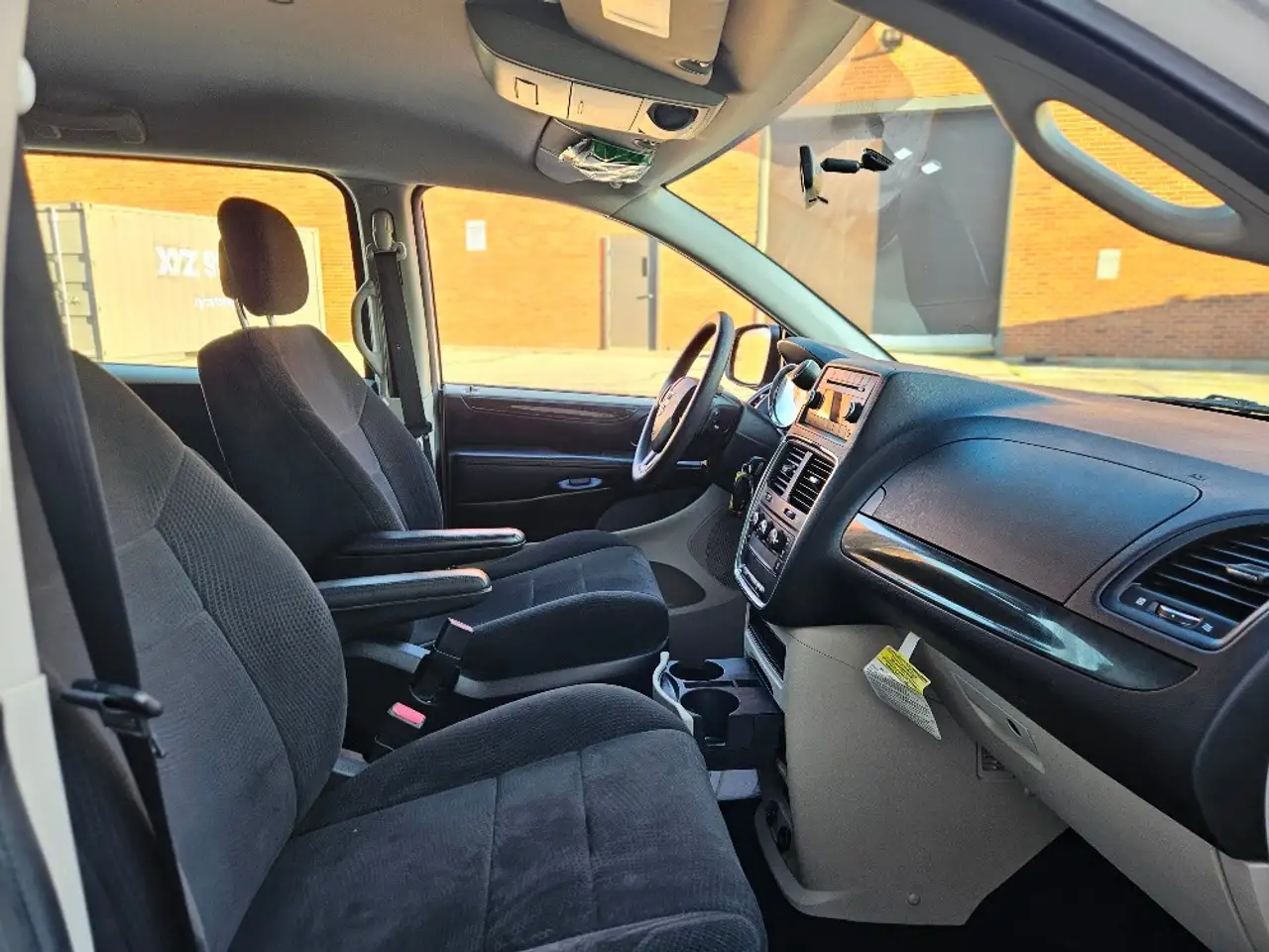 Dodge Grand Caravan снимка Dodge Grand Caravan