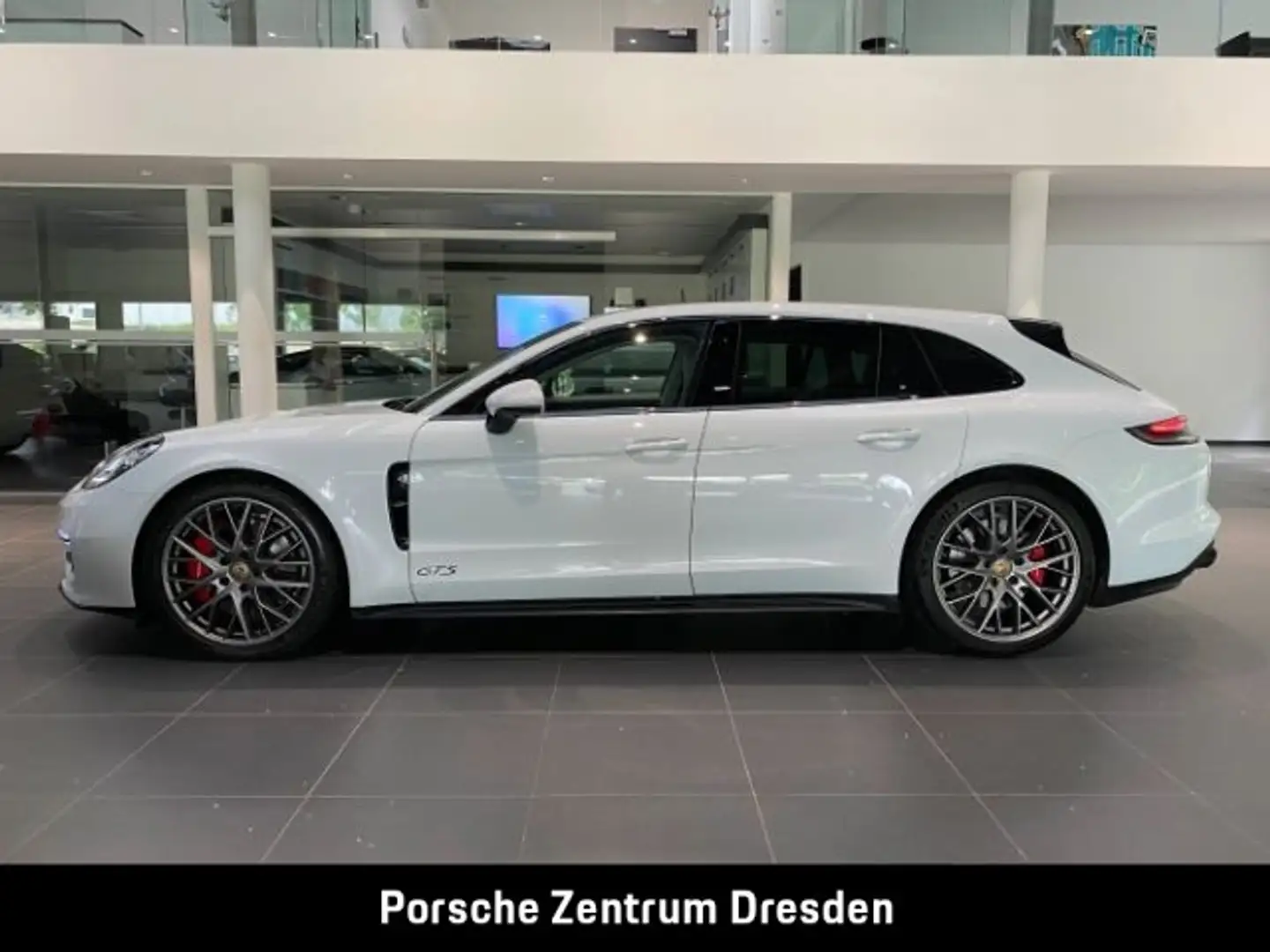 Porsche Panamera GTS ST*Bose Sitzbelü 21" Surround View Blanc - 2