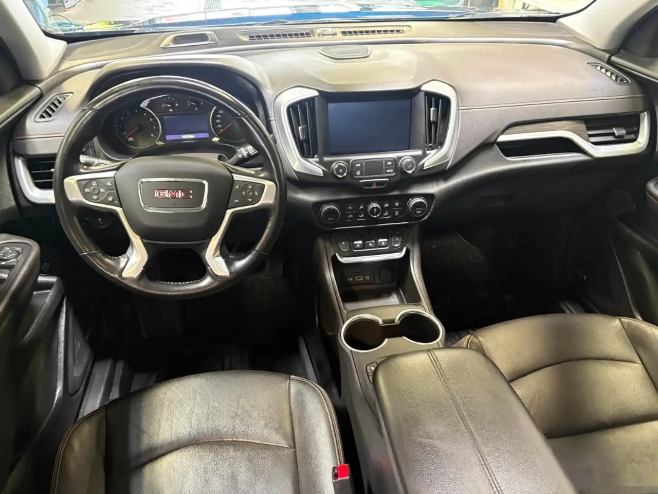 GMC Terrain снимка GMC Terrain