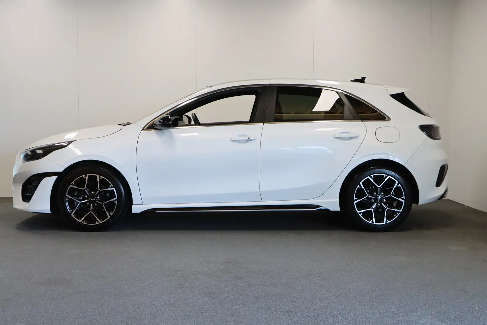 Kia Ceed / cee'd 1.5 T-GDi GT-Line Wit - 2
