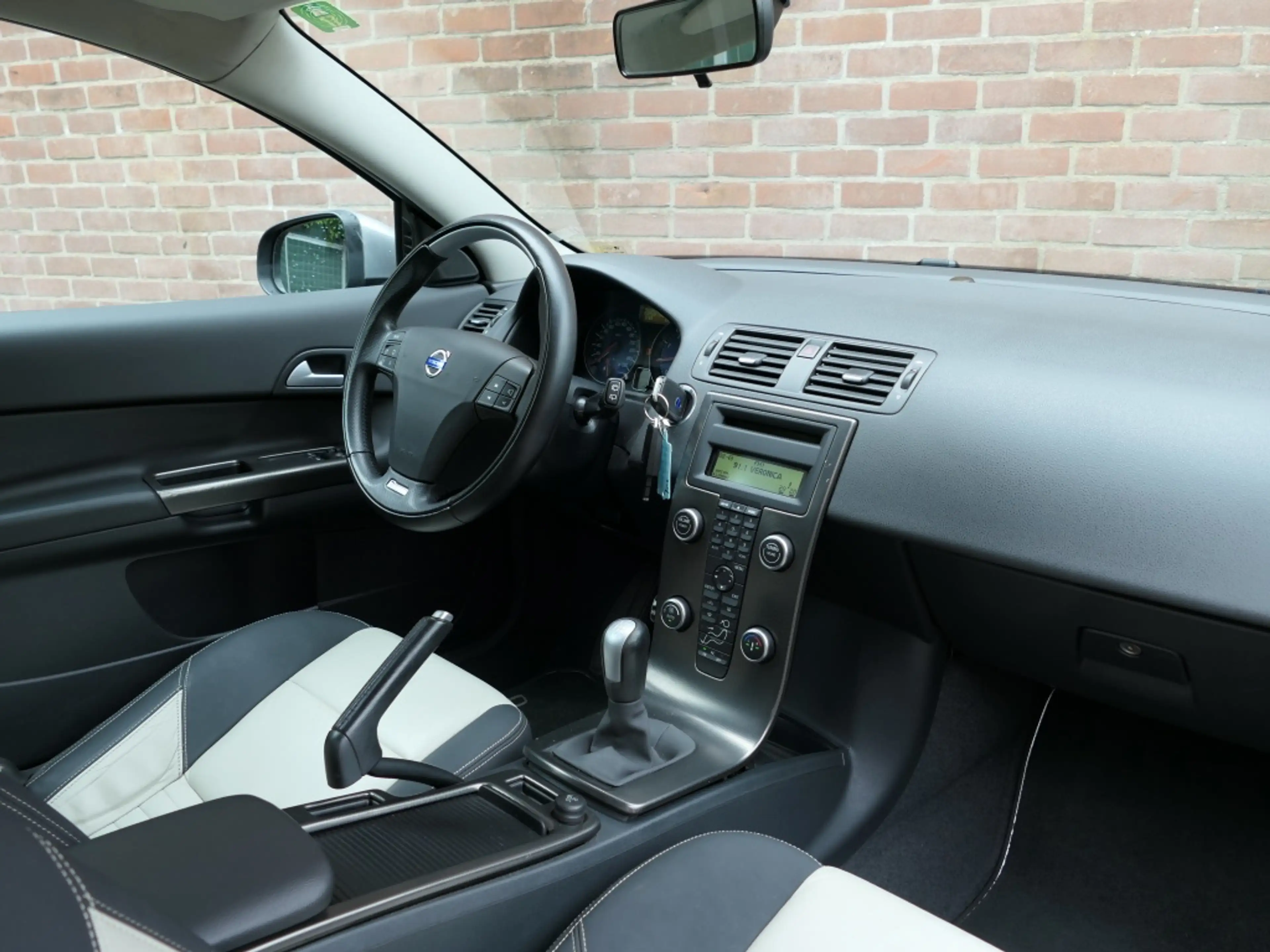 Volvo C30 1.6 R-Edition NAP / Lederen bekleding / Cruise Con — photo 3