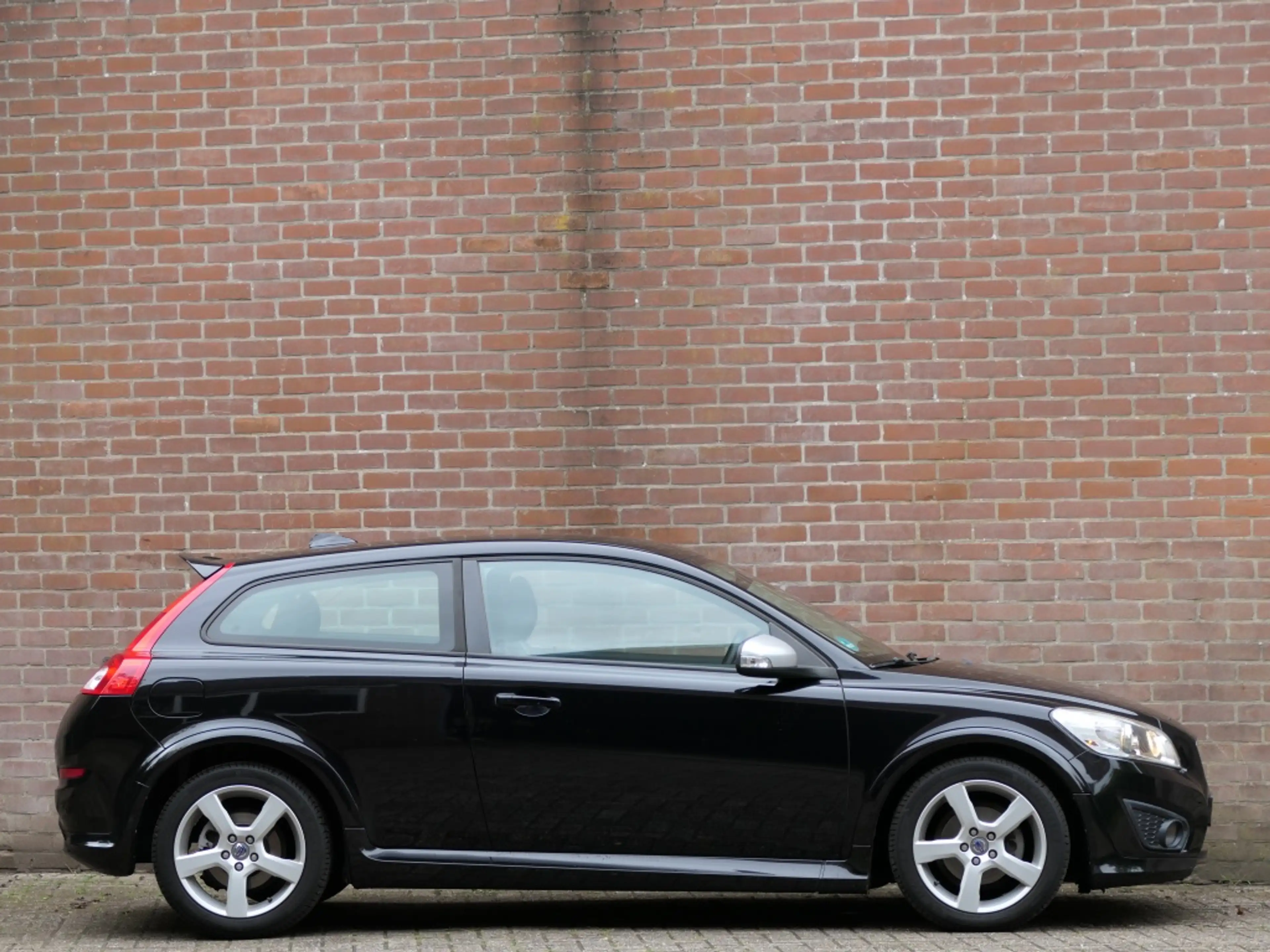 Volvo C30 1.6 R-Edition NAP / Lederen bekleding / Cruise Con — photo 6