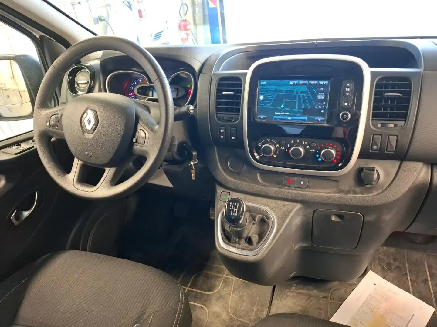 Renault Trafic Trafic Navette L2 dCi 145 Energy S Blanc - 1