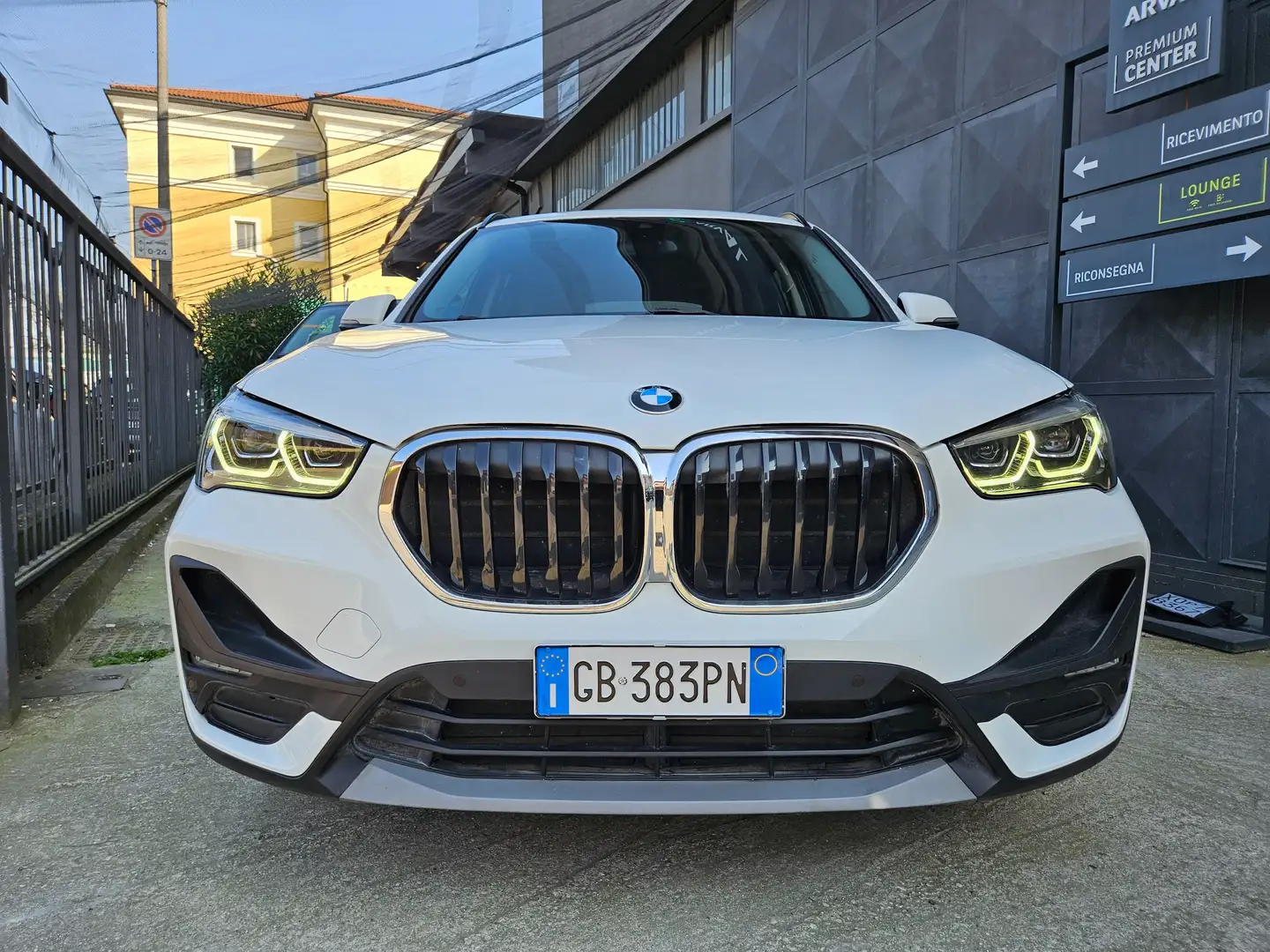 BMW X1 X1 sdrive16d Business Advantage Bianco - 2